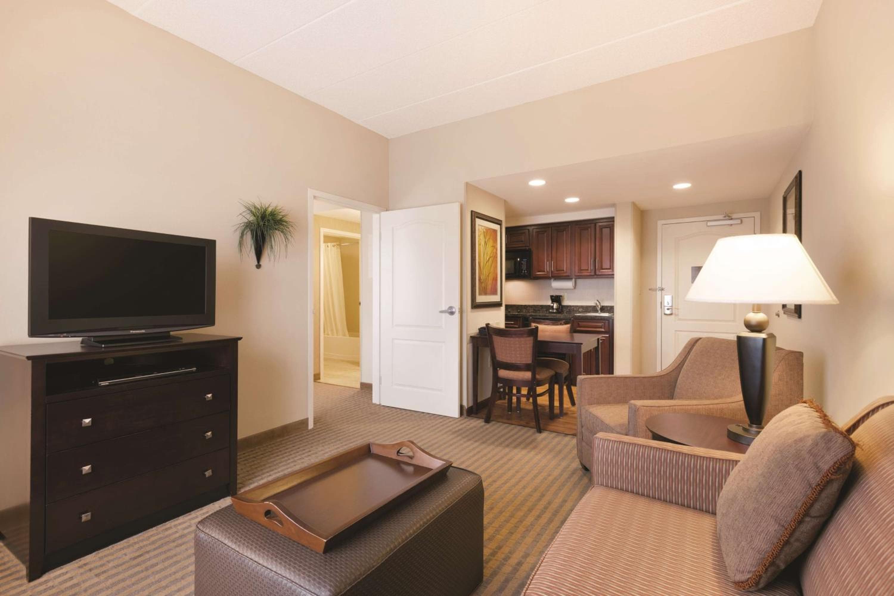 Homewood Suites New Brighton