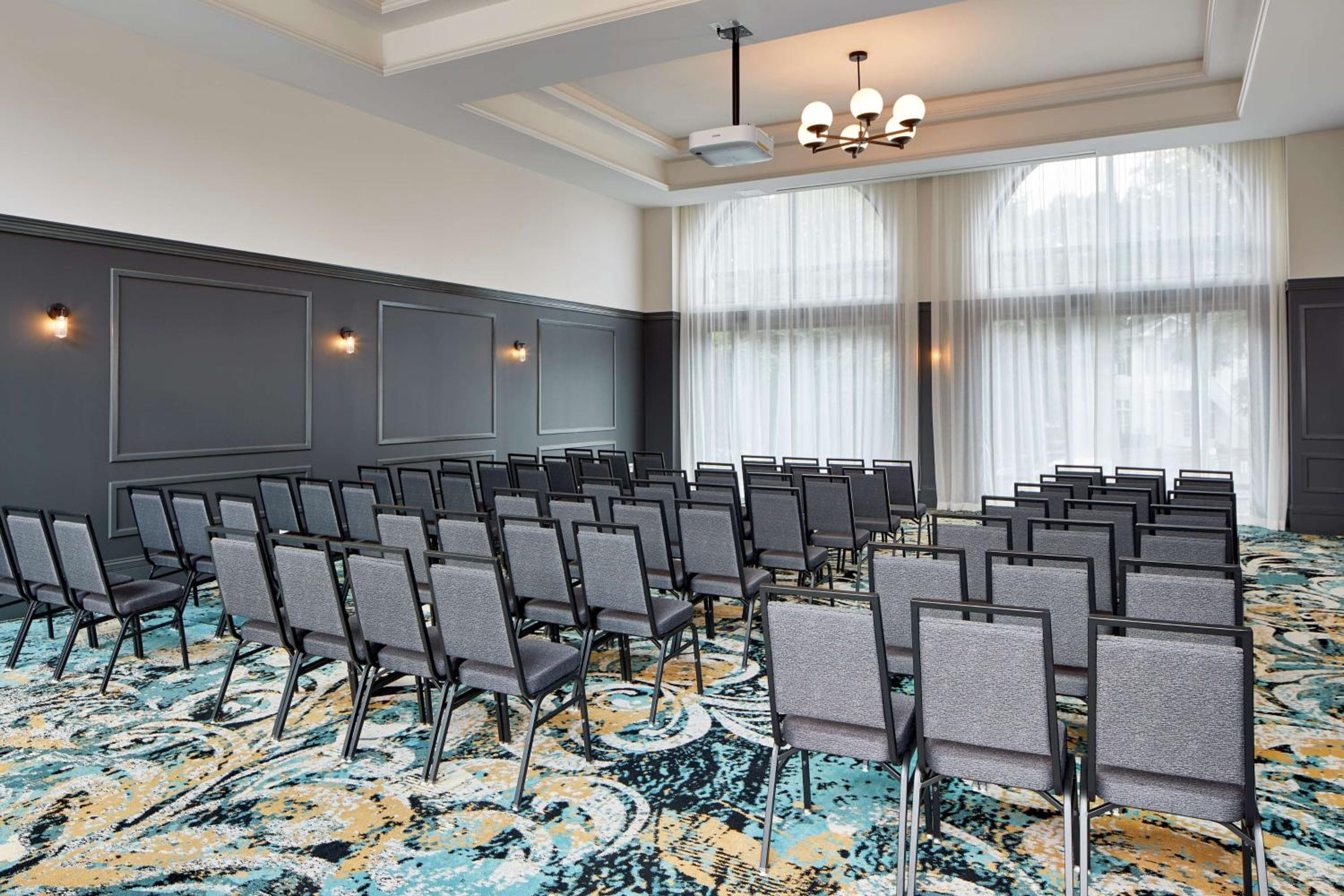 The Hamilton Alpharetta, Curio Collection By Hilton