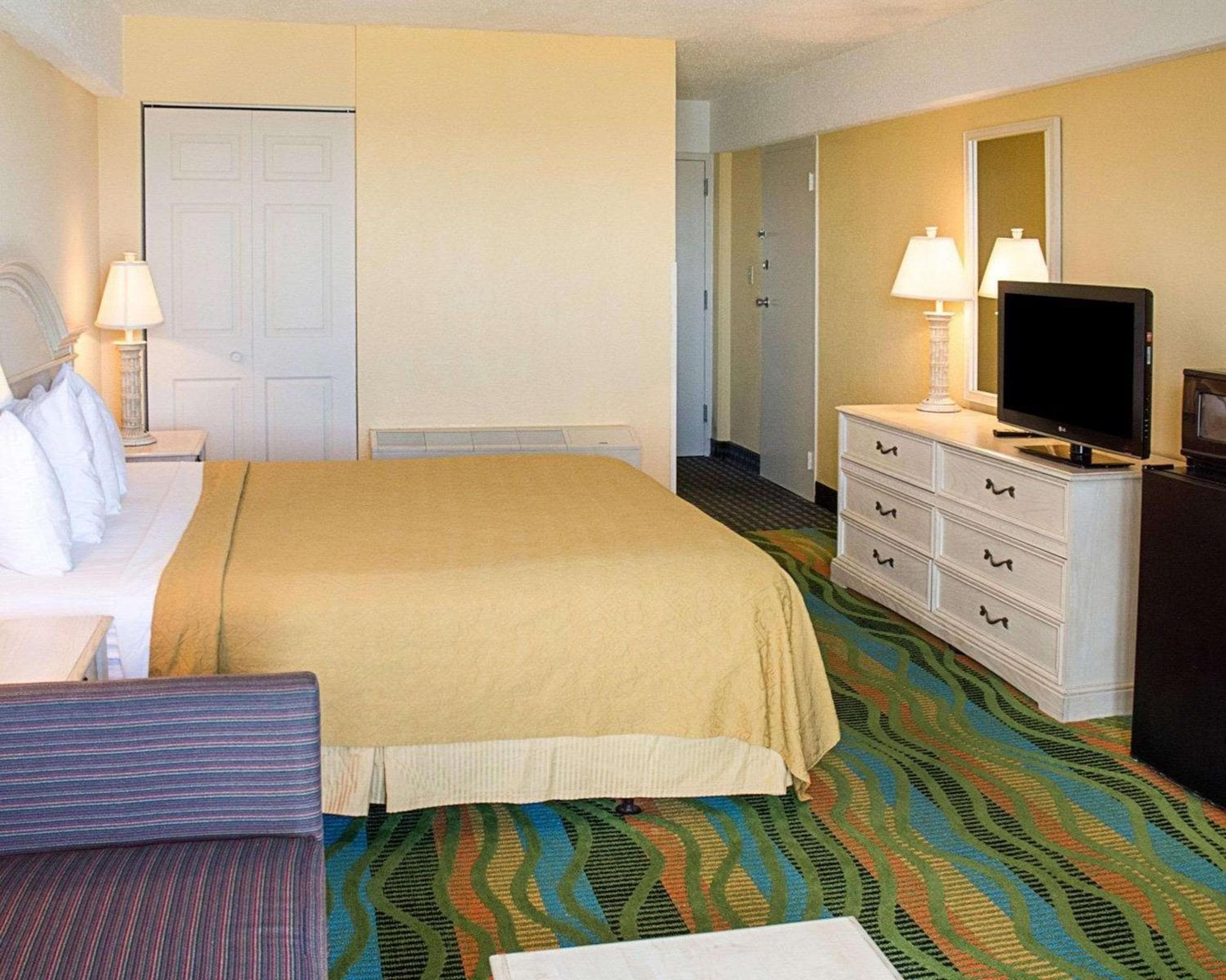 Spark by Hilton Virginia Beach Oceanfront