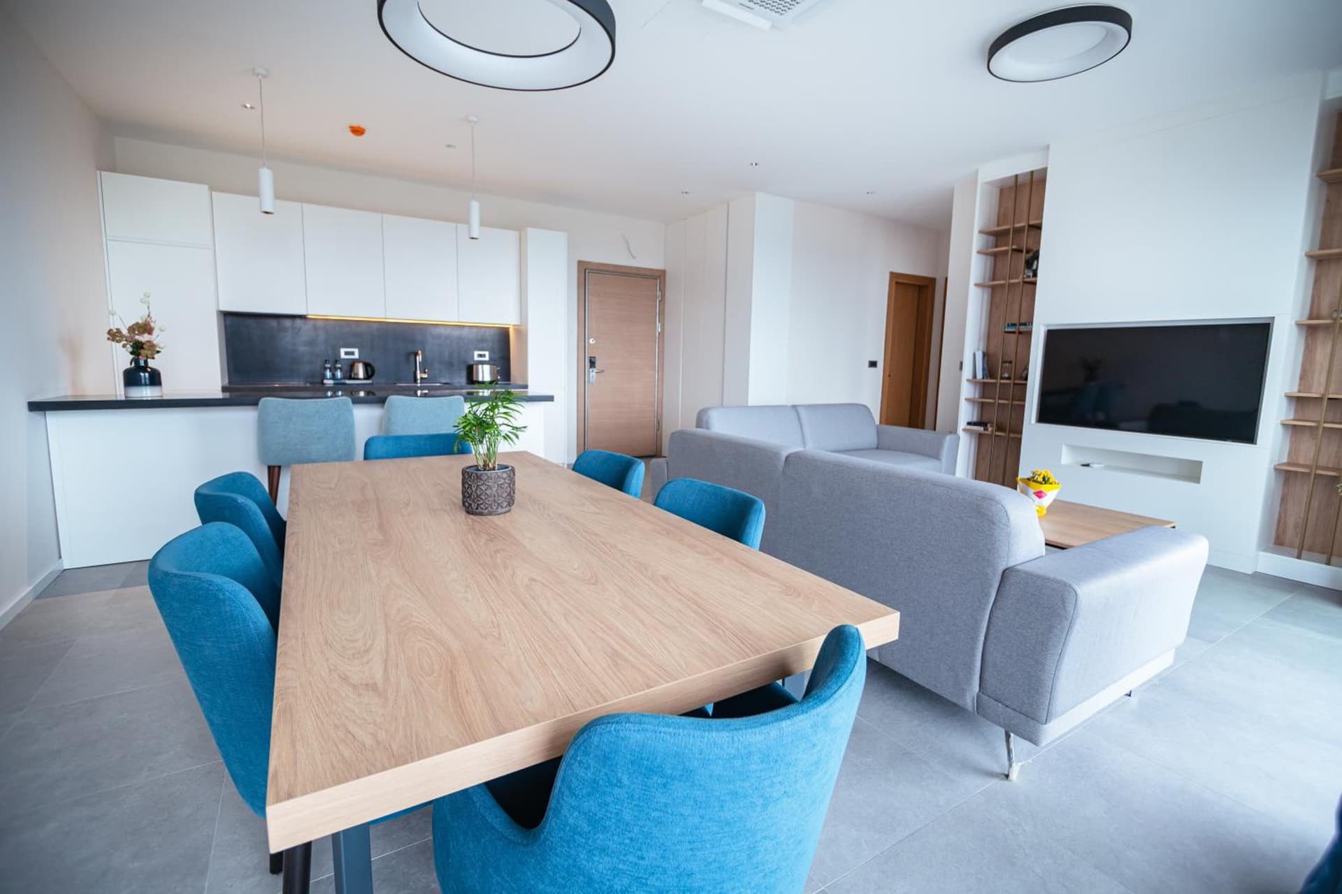 Royal Blue Resort & Residences