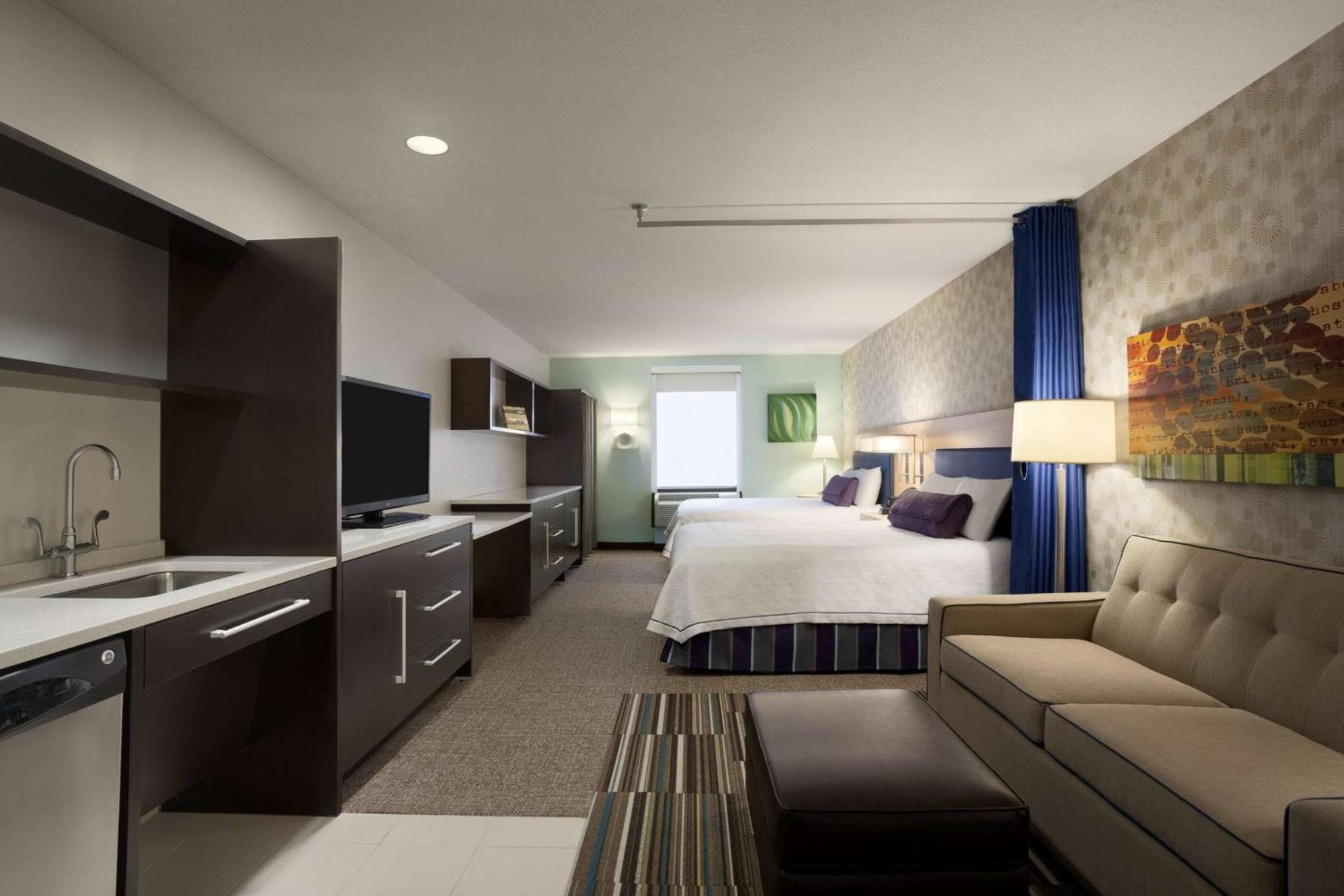 Home2 Suites by Hilton Philadelphia Convention Center