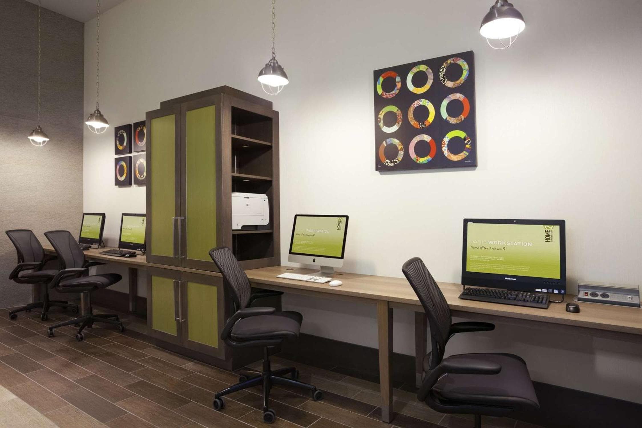 Home2 Suites by Hilton Philadelphia Convention Center