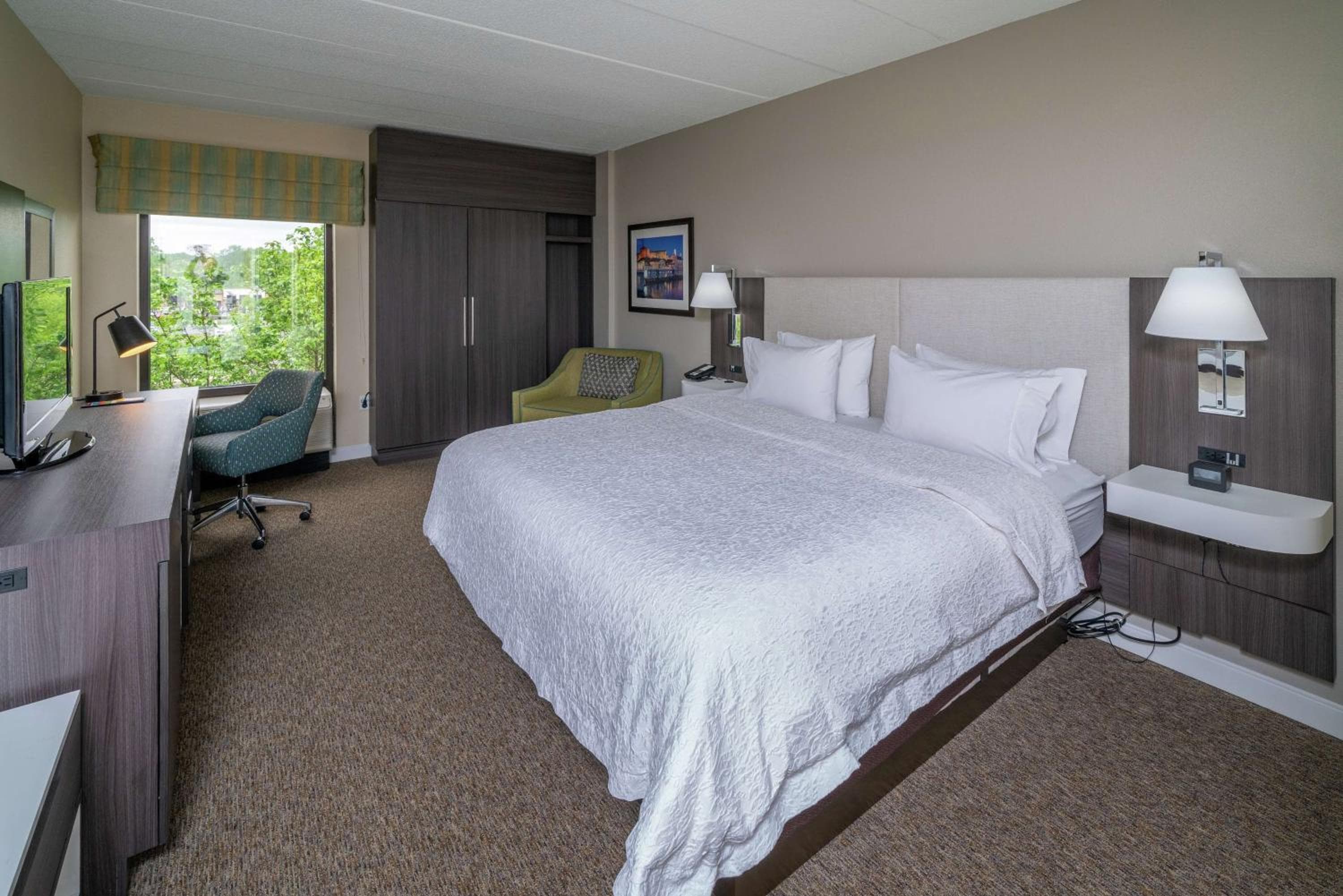 Hampton Inn & Suites Valley Forge/Oaks