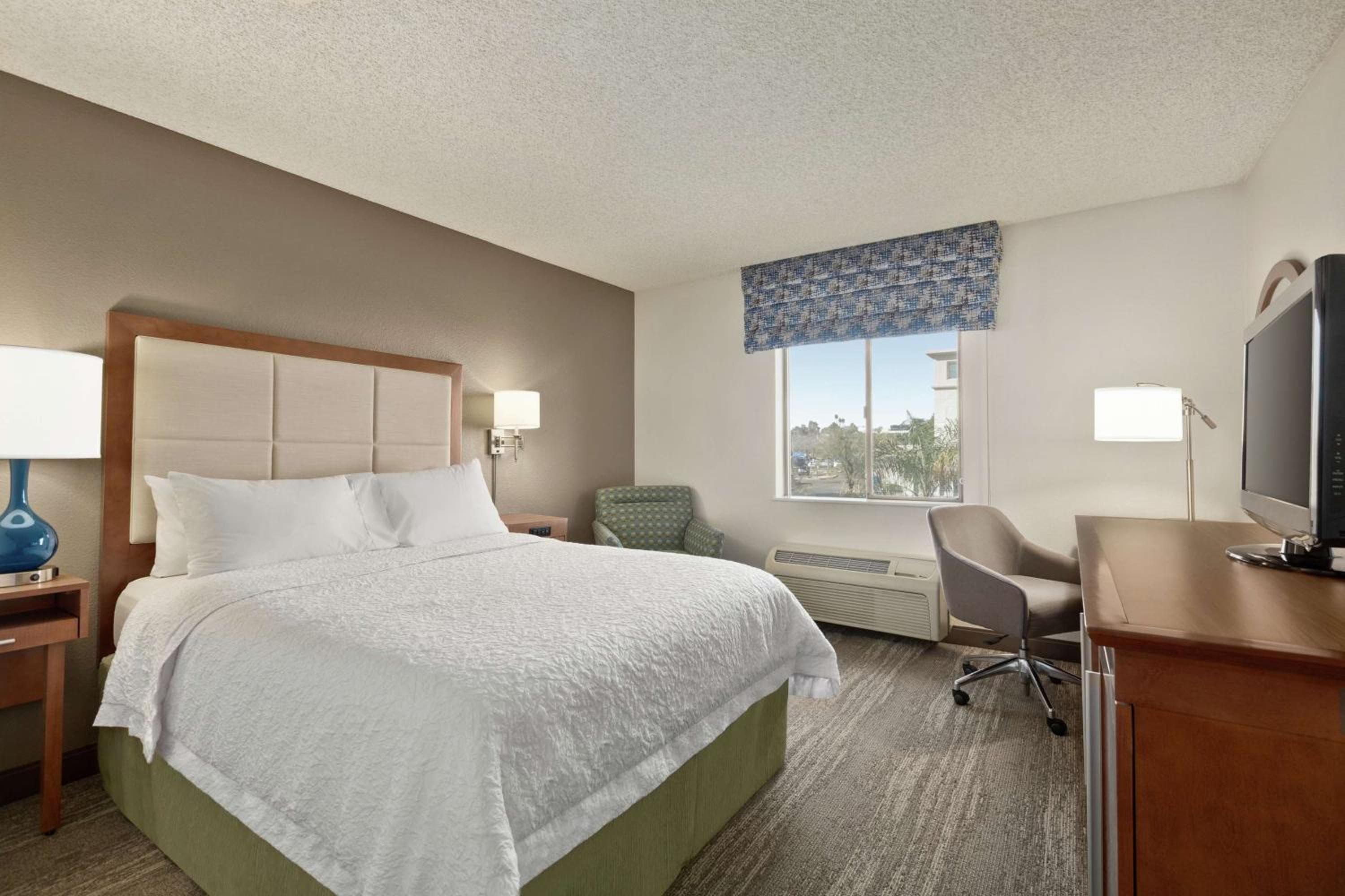 Hampton Inn Phoenix Midtown Downtown Area