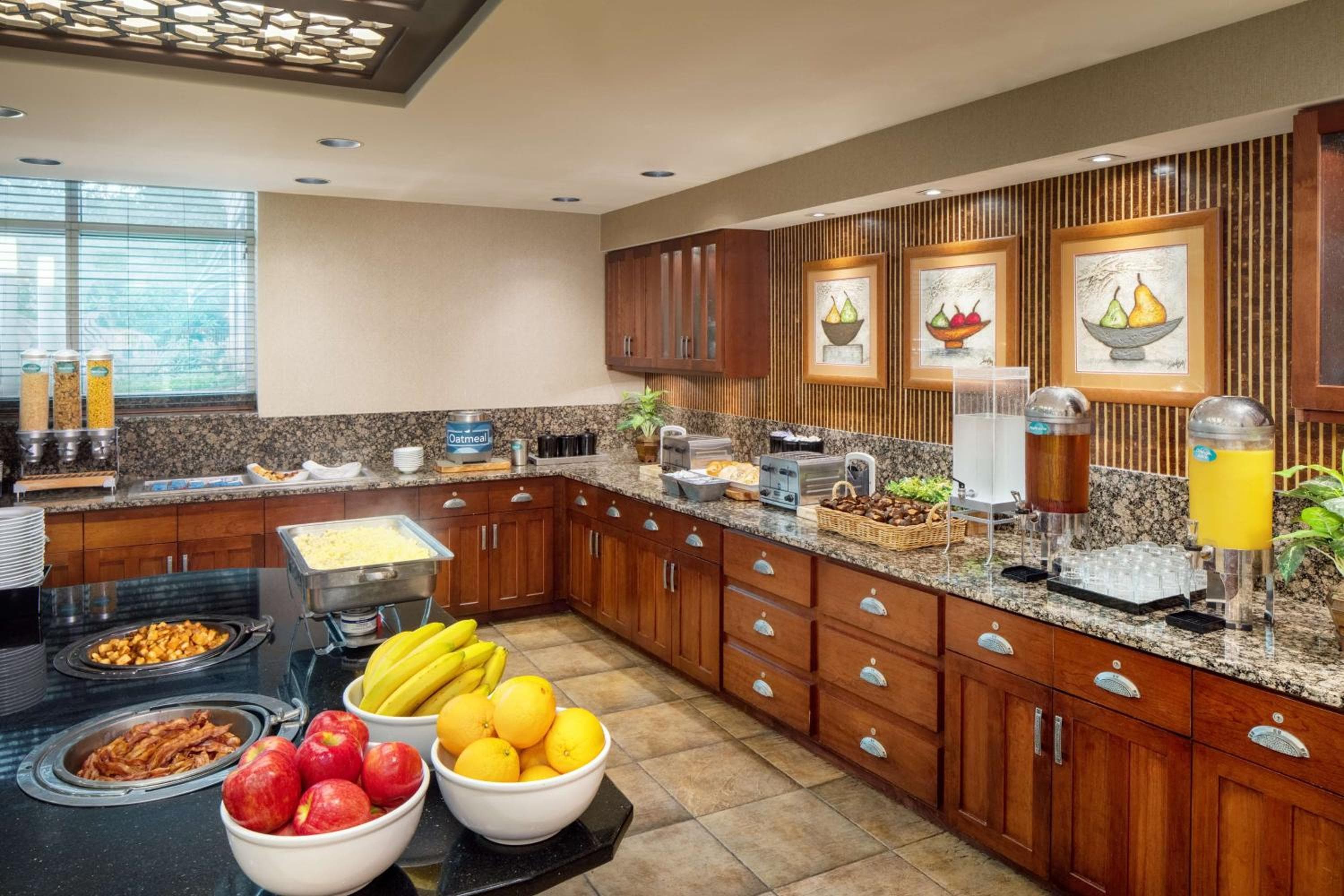 Homewood Suites by Hilton Rockville- Gaithersburg