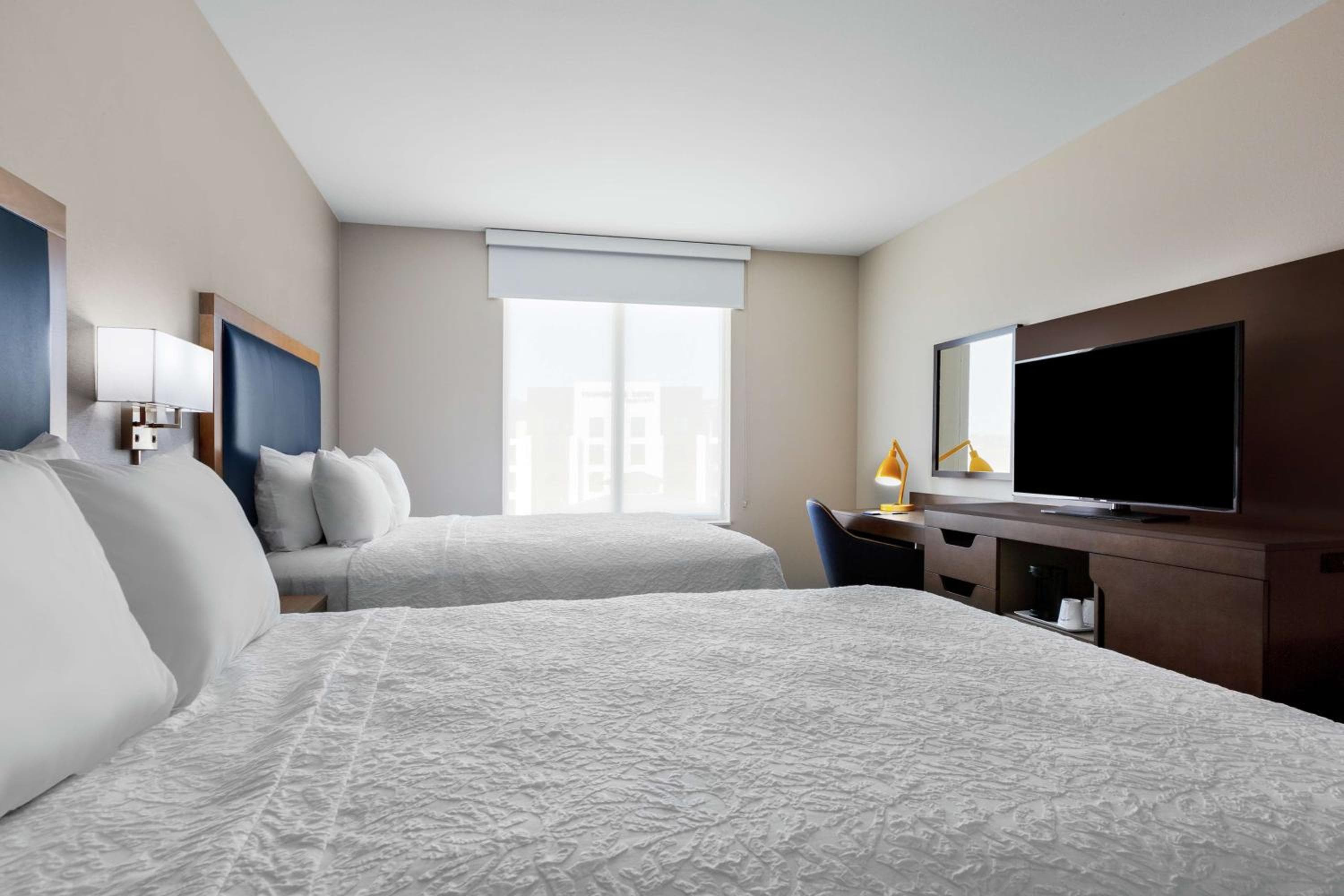 Hampton Inn & Suites San Diego Airport Liberty Station