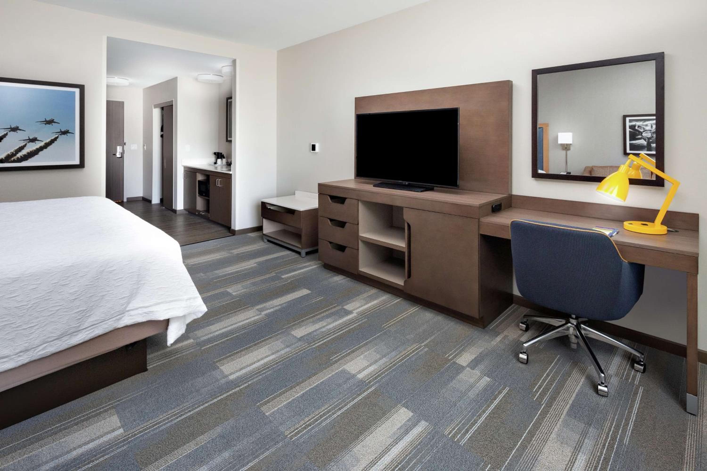 Hampton Inn & Suites San Diego Airport Liberty Station