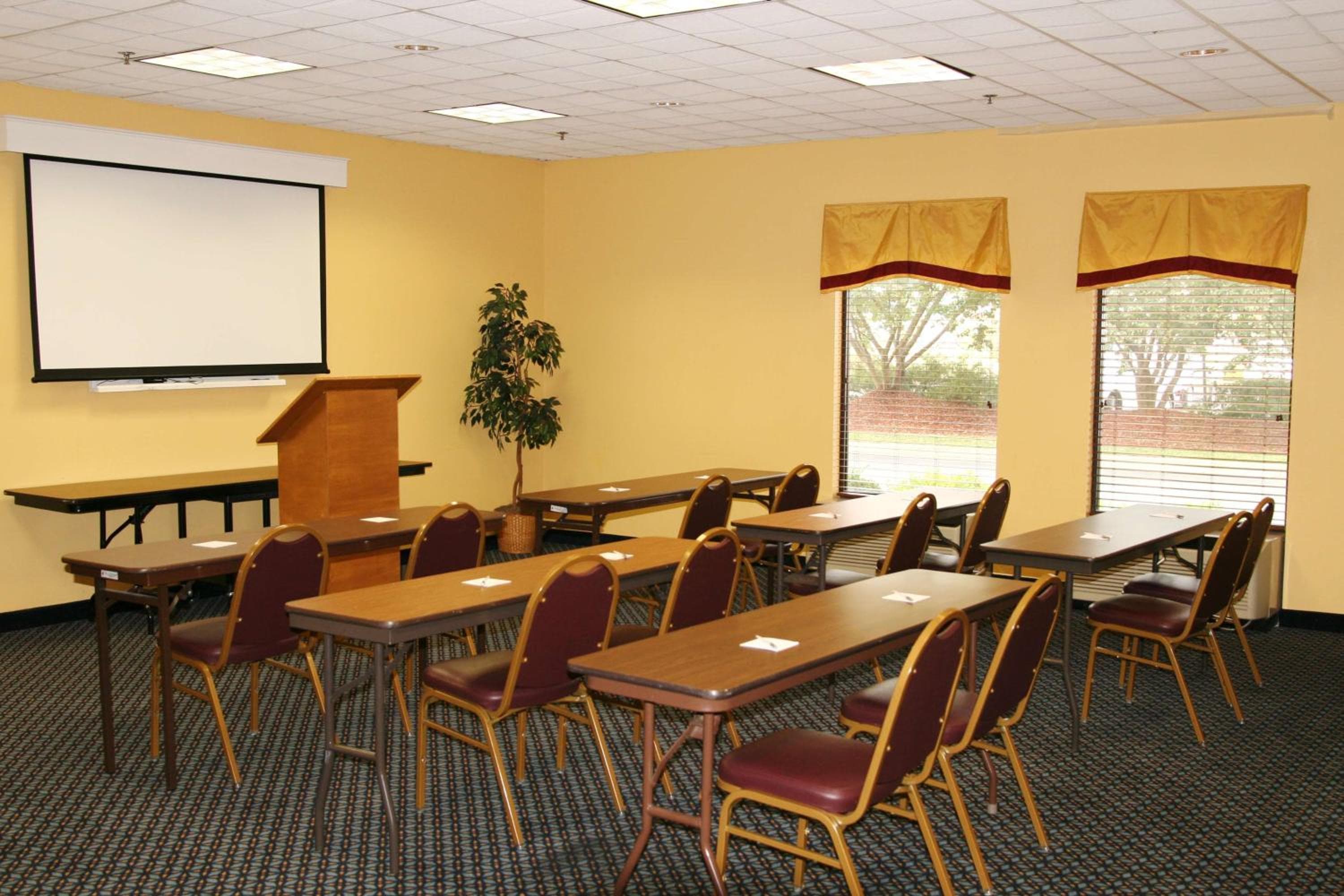 Hampton Inn Clarksville