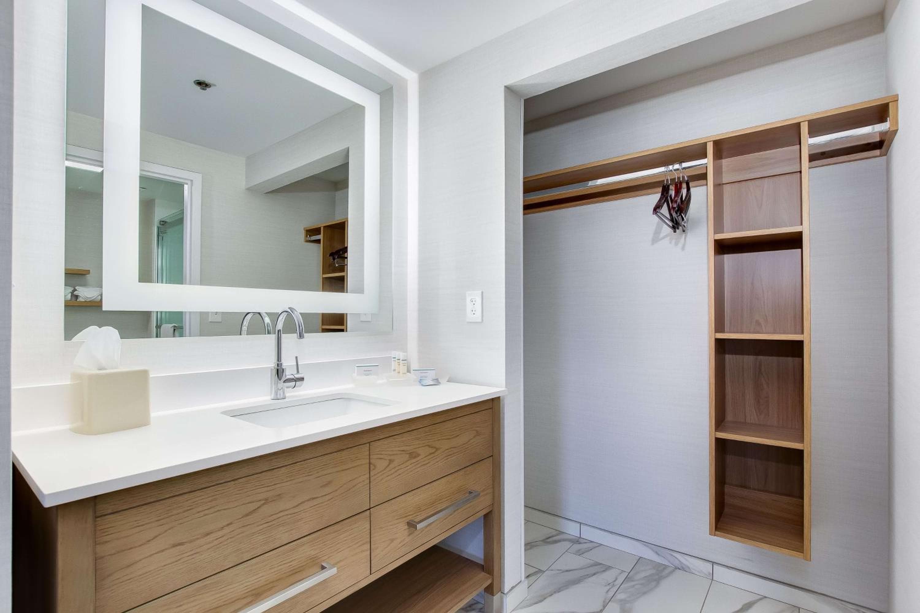 Homewood Suites by Hilton Louisville-East