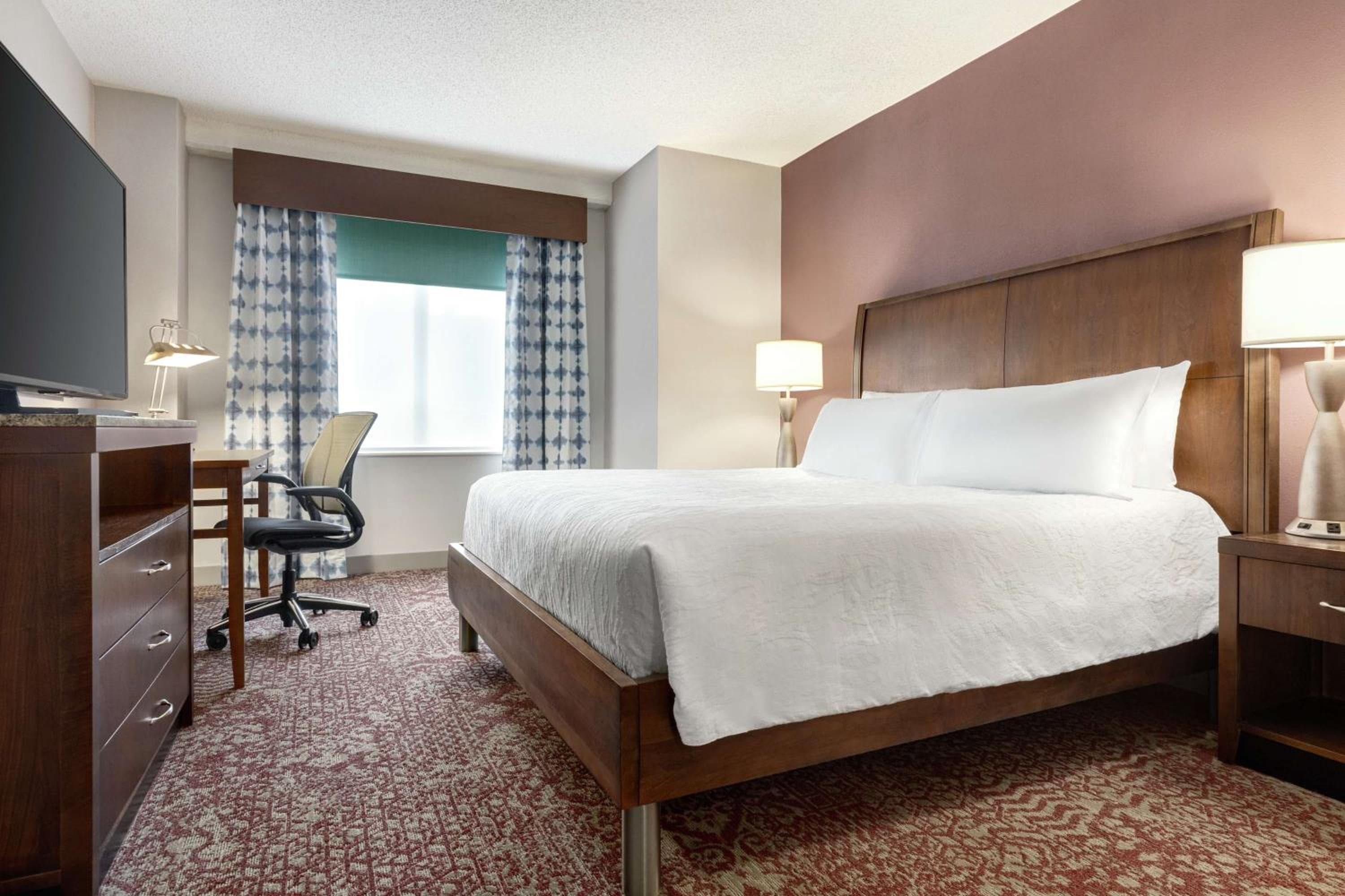 Hilton Garden Inn Louisville Downtown