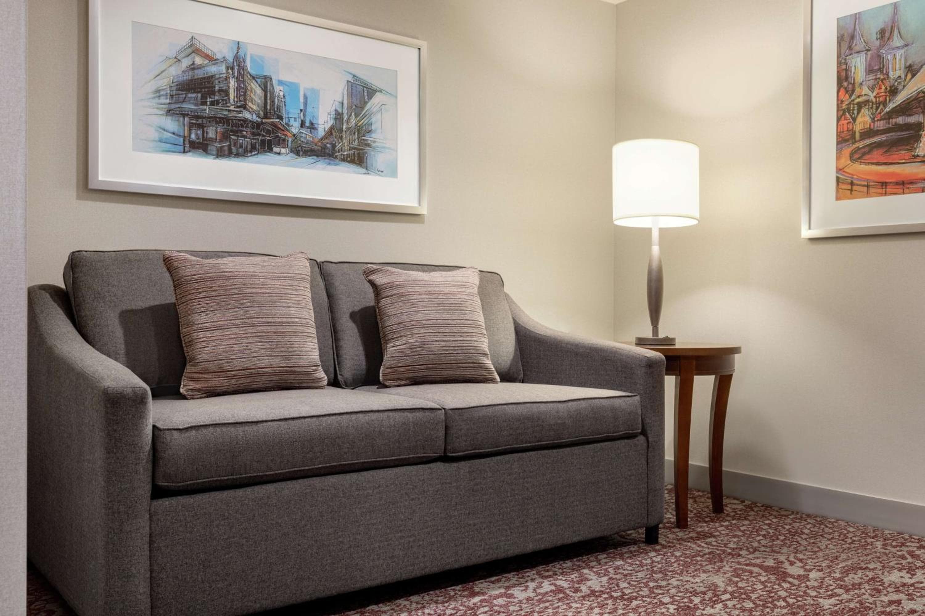 Hilton Garden Inn Louisville Downtown
