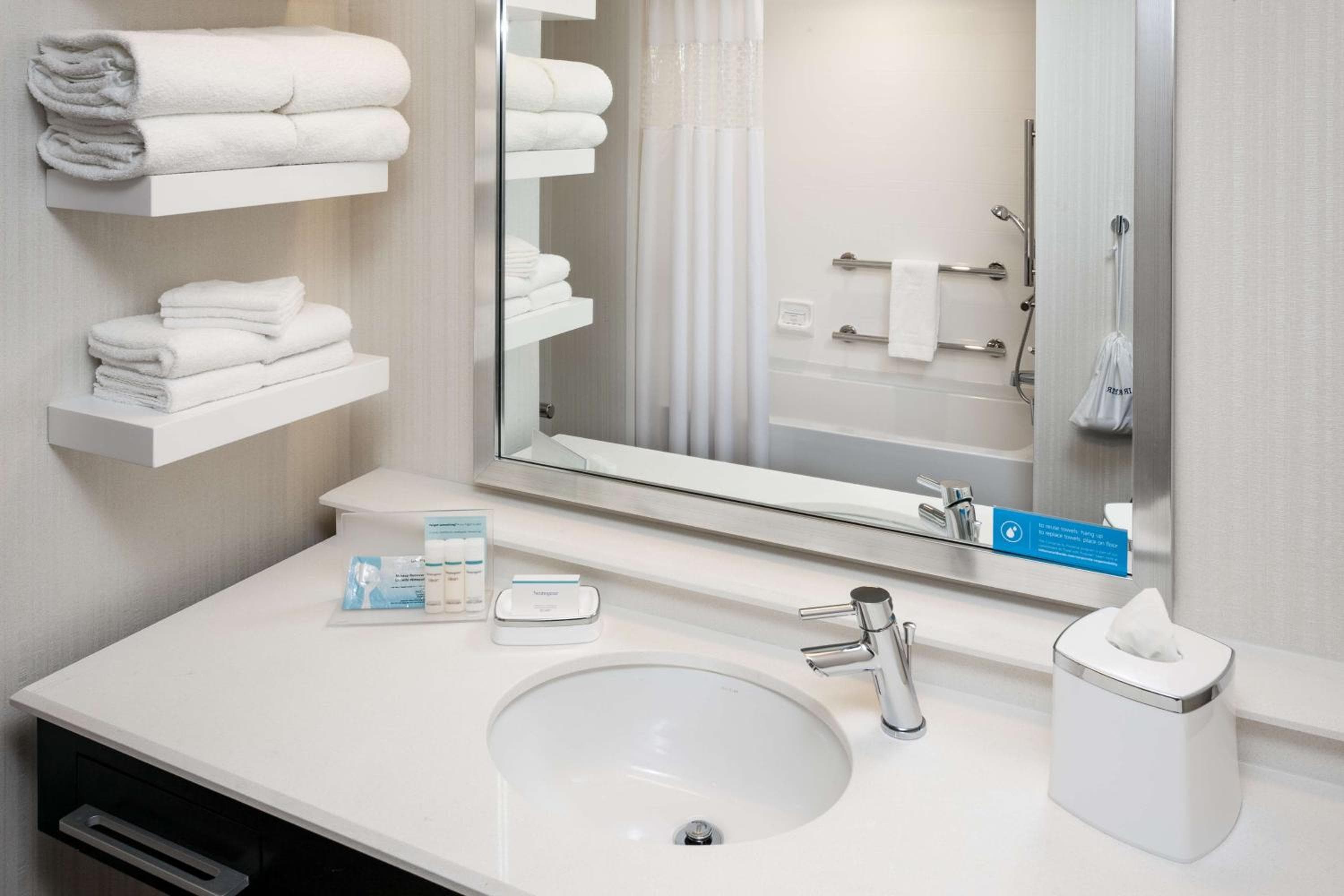 Hampton Inn & Suites by Hilton Seattle/Northgate