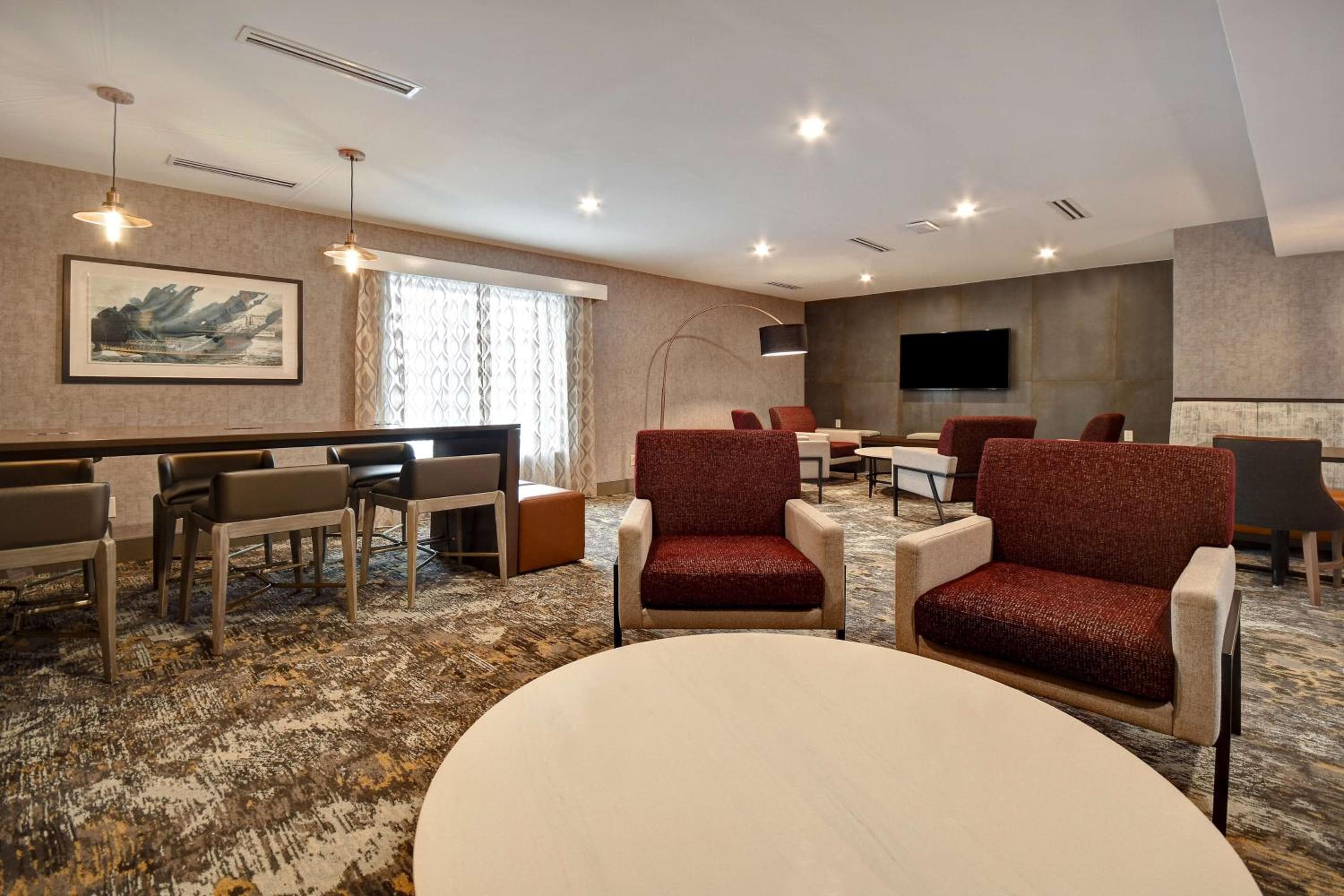 DoubleTree by Hilton St. Louis Airport, MO
