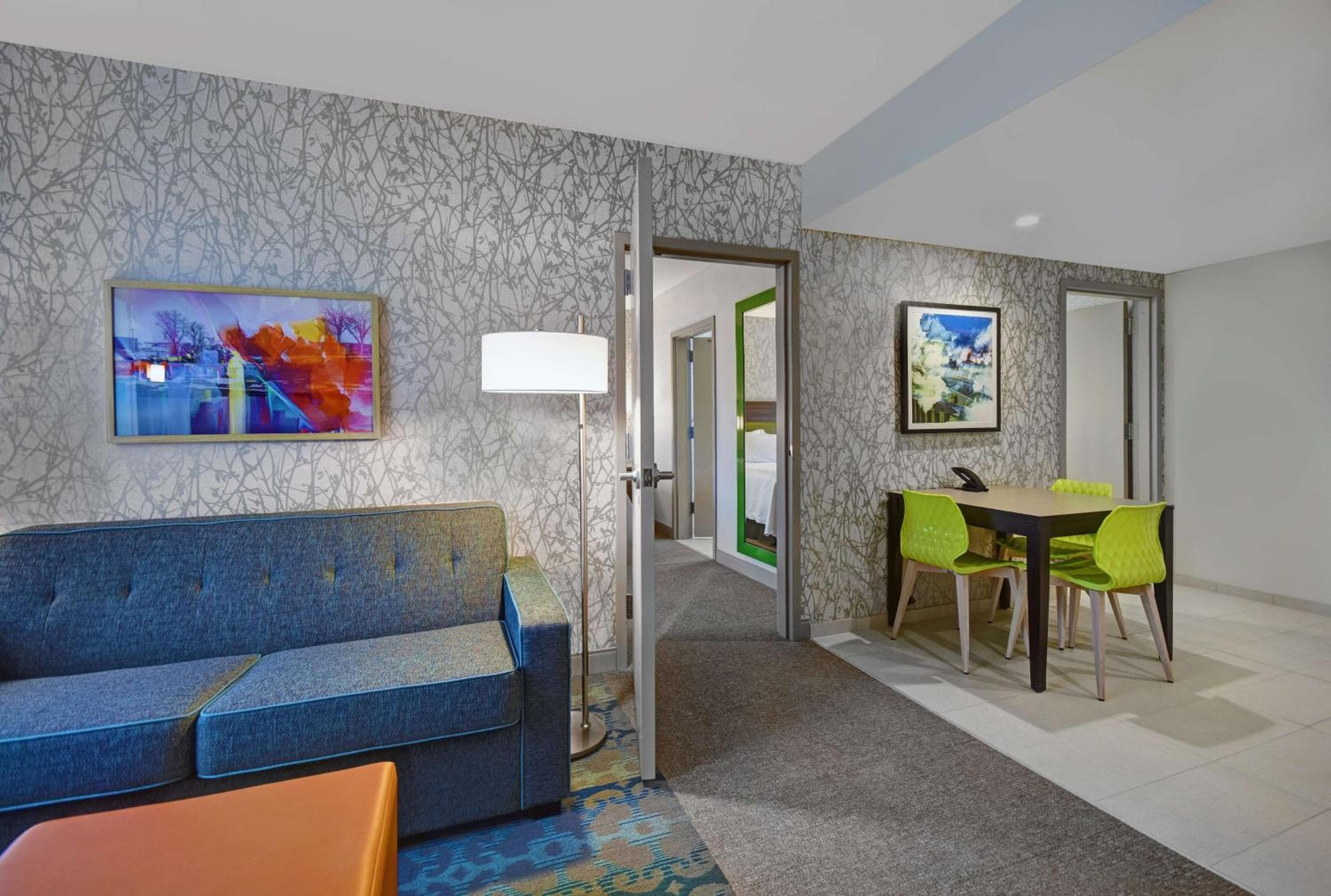 Home2 Suites By Hilton Utica, Ny