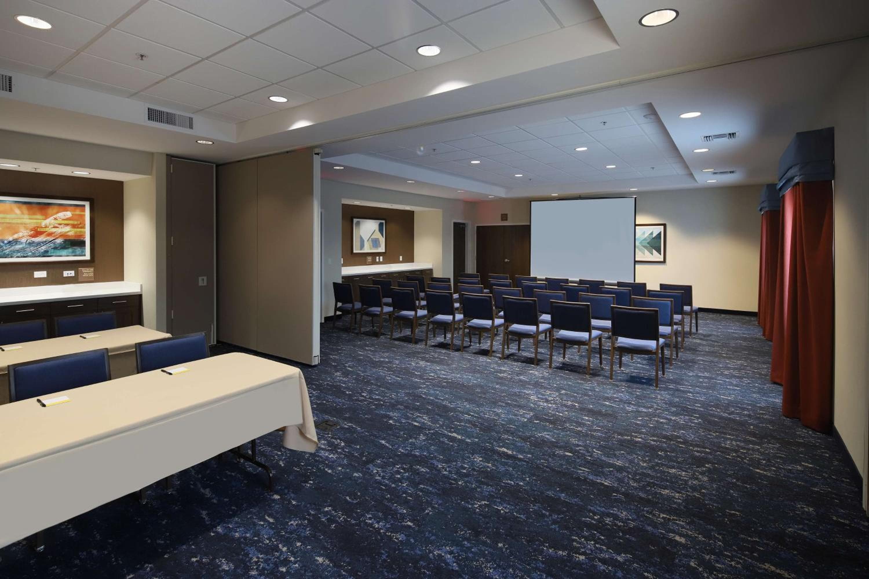 Hampton Inn Suites Tucson Tech Park