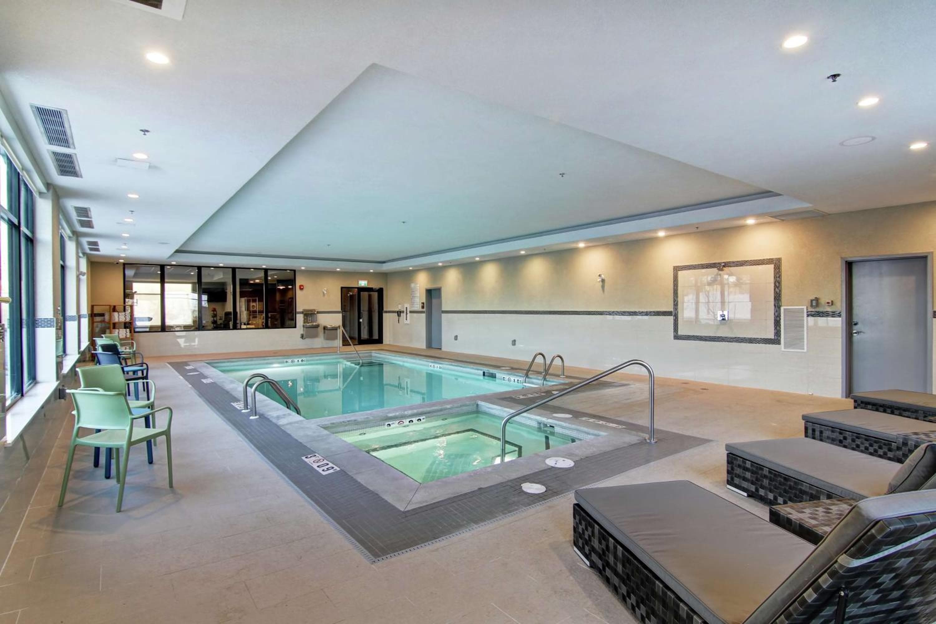 Home2 Suites By Hilton Edmonton South