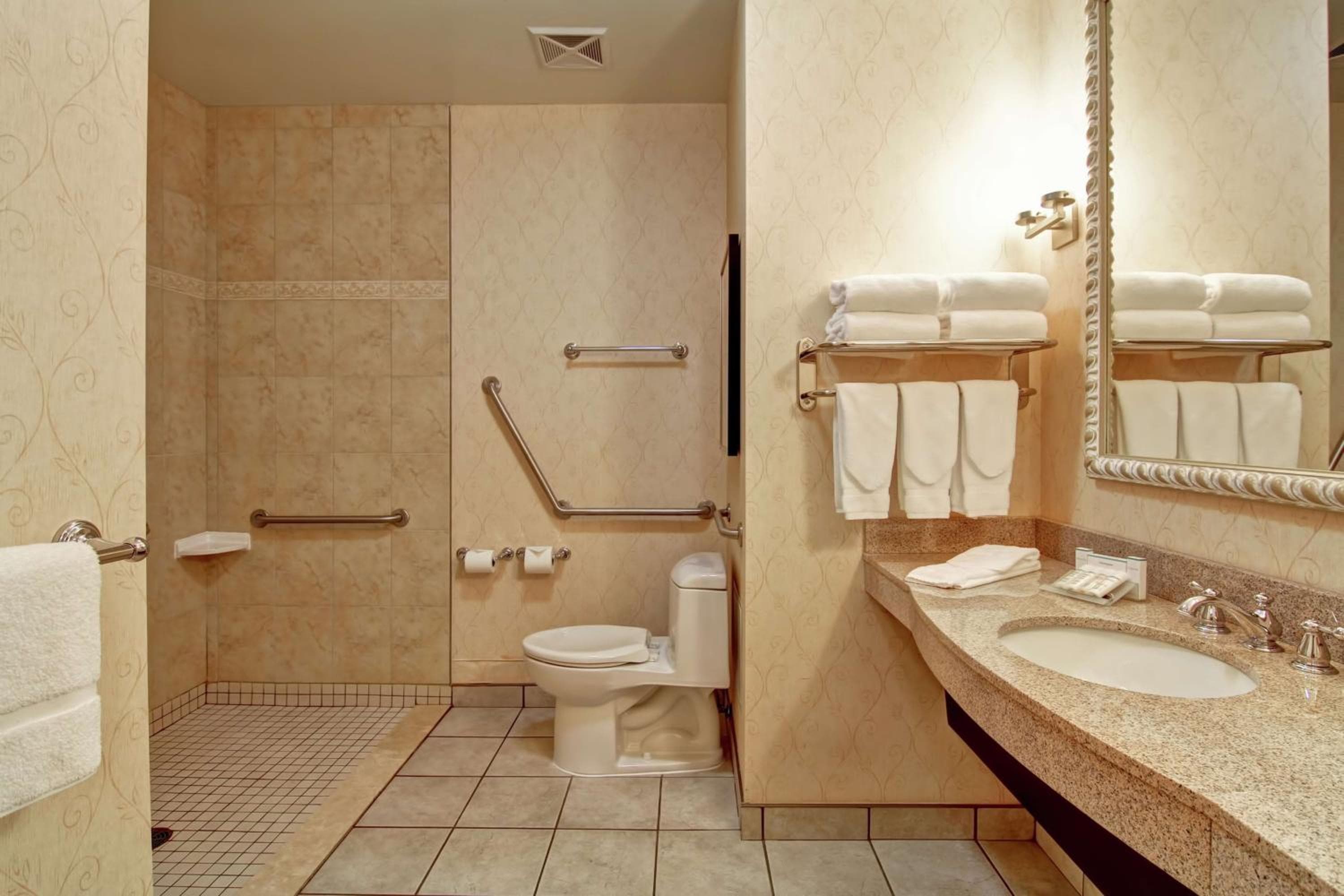 Hilton Garden Inn Ottawa Airport