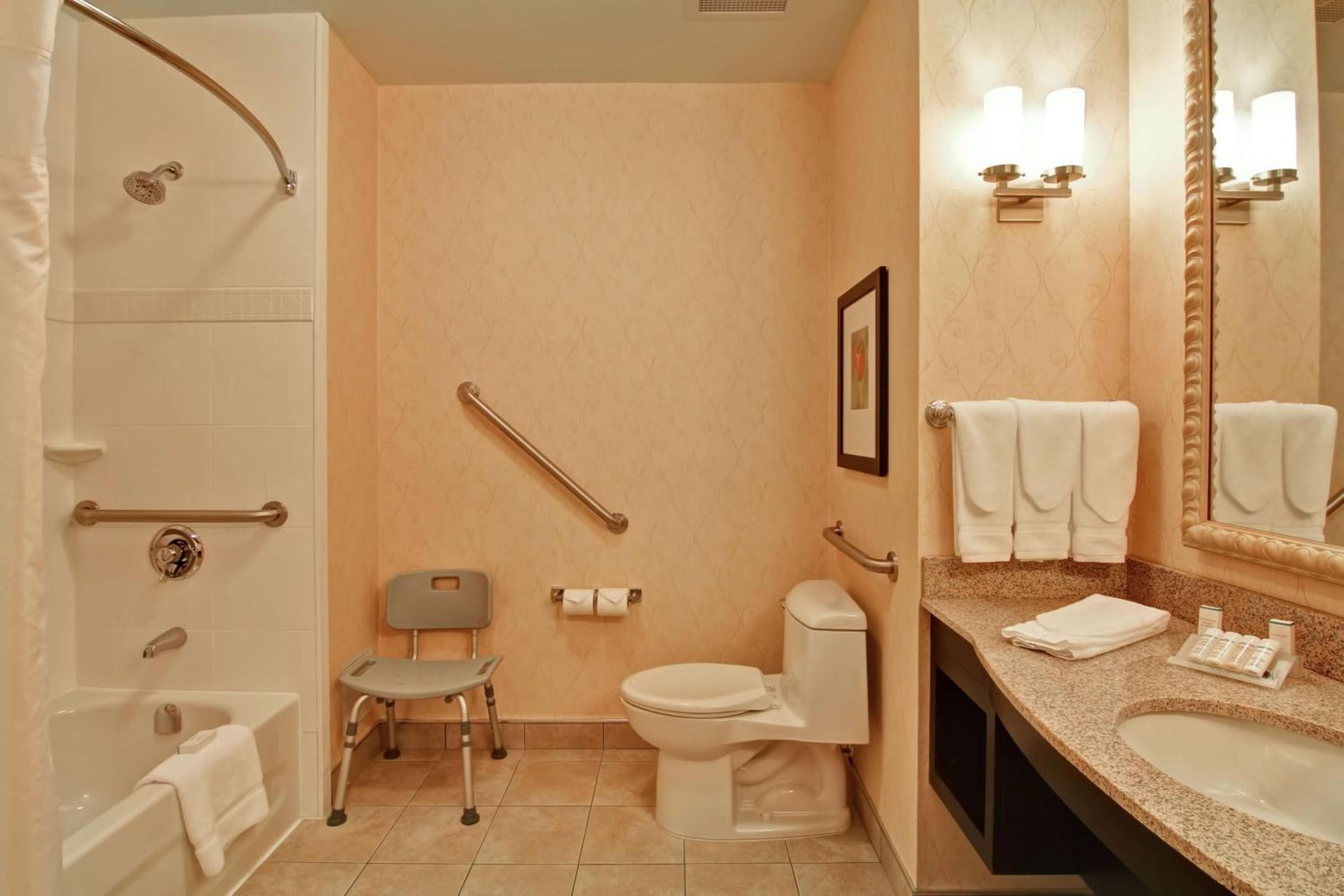 Hilton Garden Inn Ottawa Airport