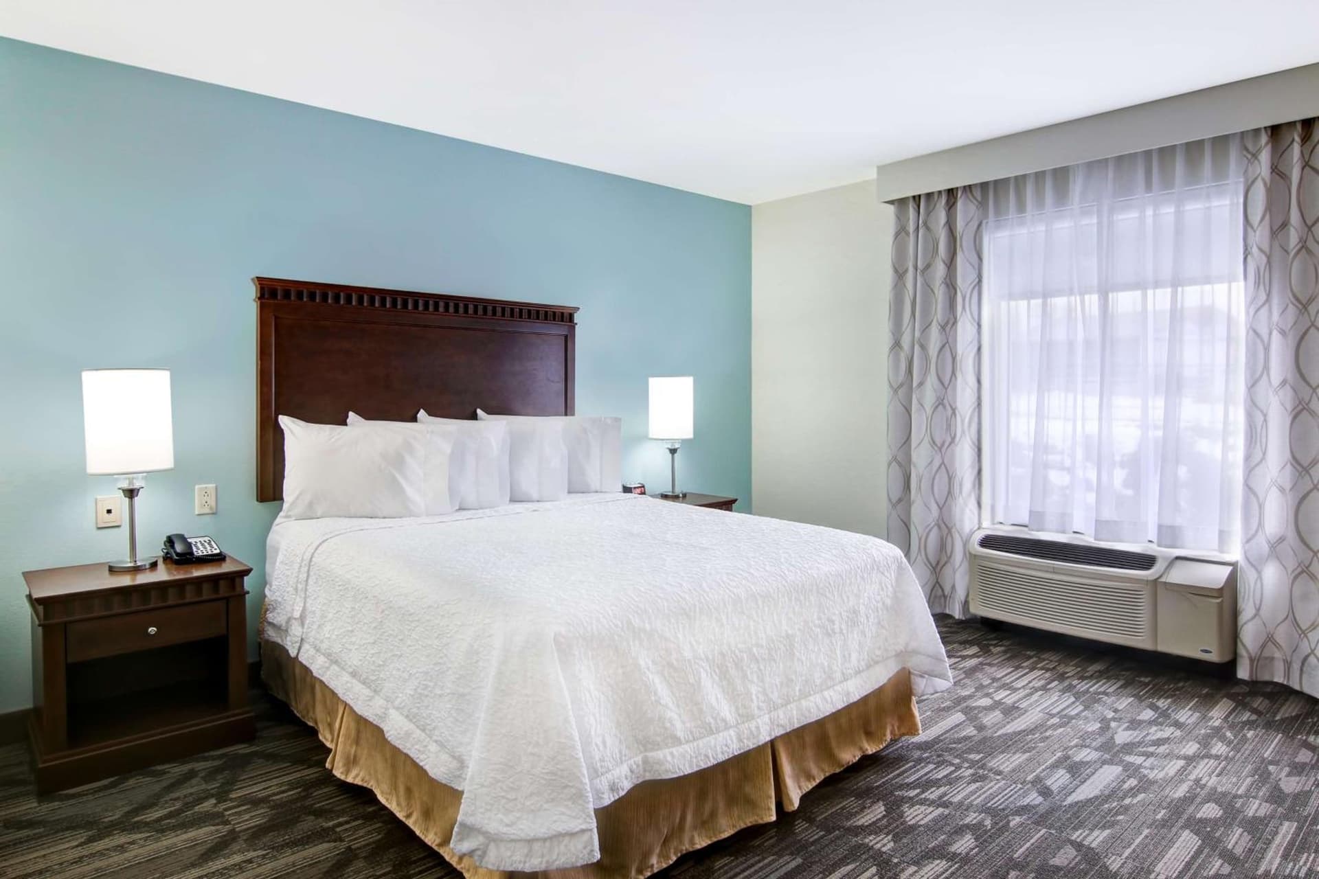 Hampton Inn & Suites Saint John