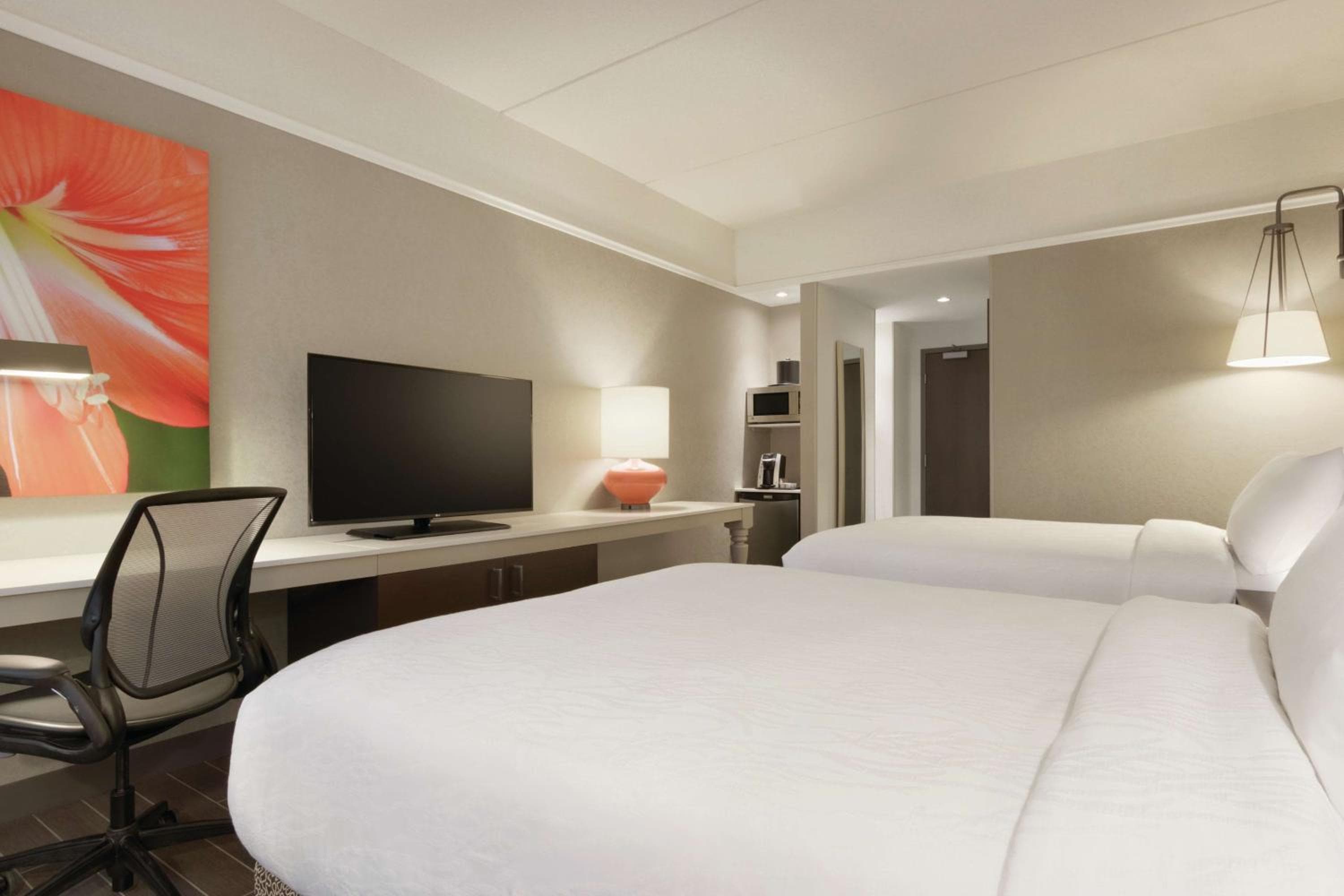 Hilton Garden Inn Calgary Downtown