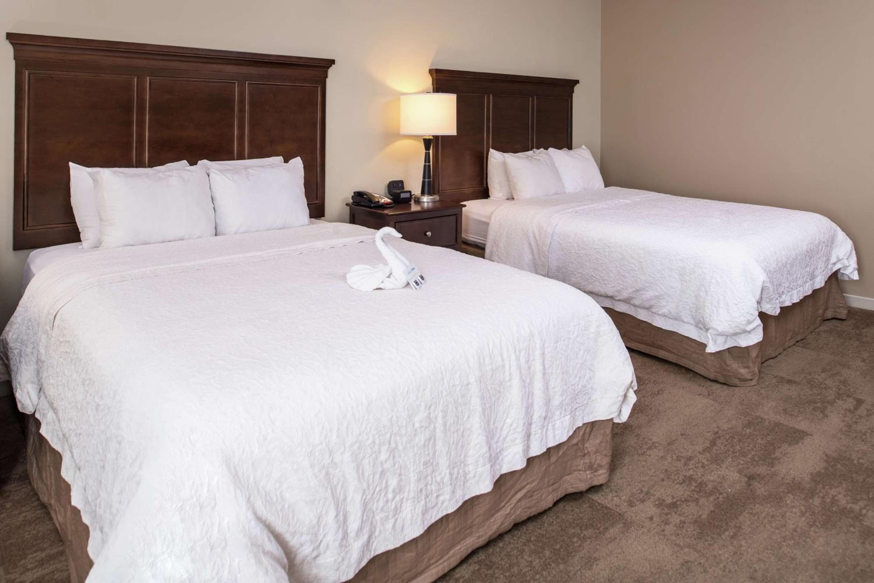 Hampton Inn & Suites Charlotte Arrowood Rd