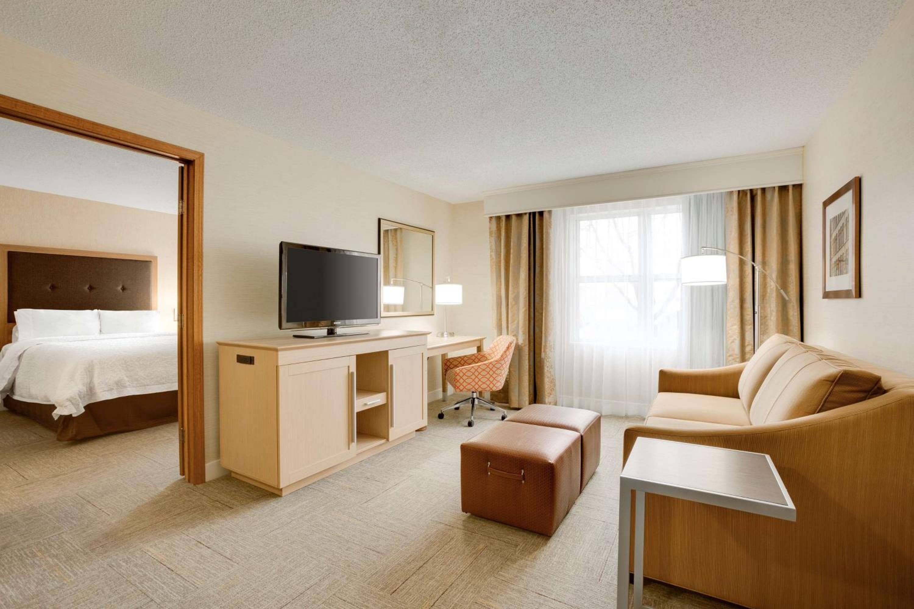 Hampton Inn & Suites Cleveland-Independence