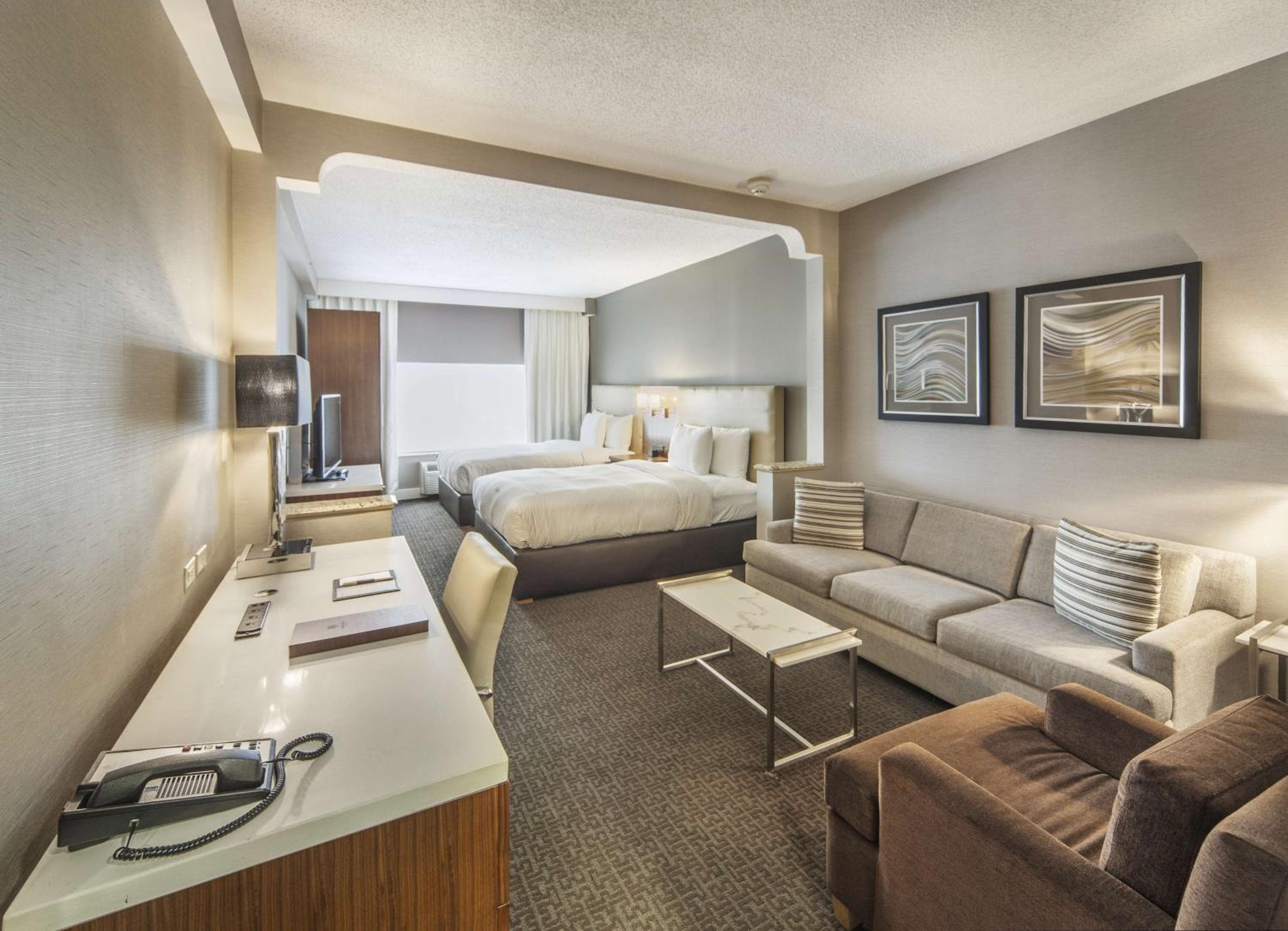 DoubleTree by Hilton Nanuet