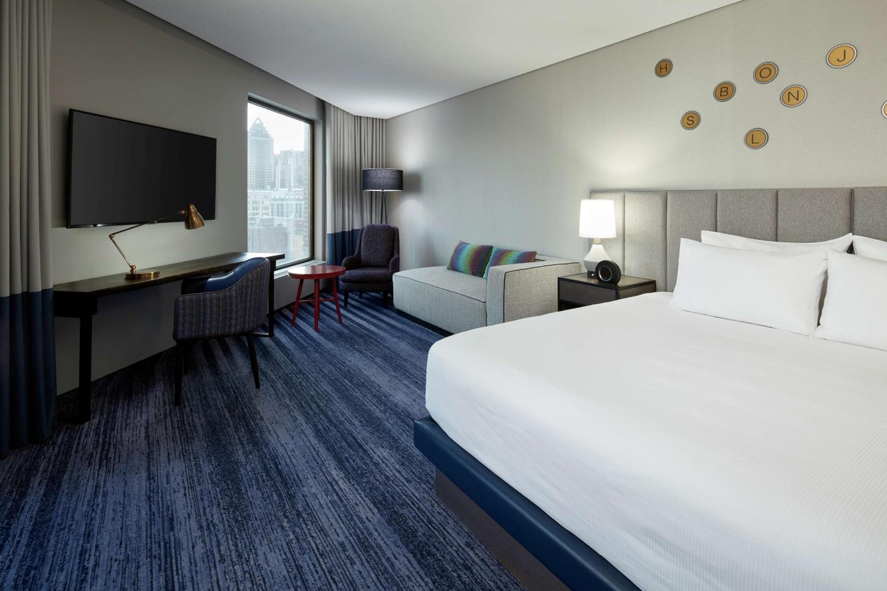 DoubleTree By Hilton Montreal