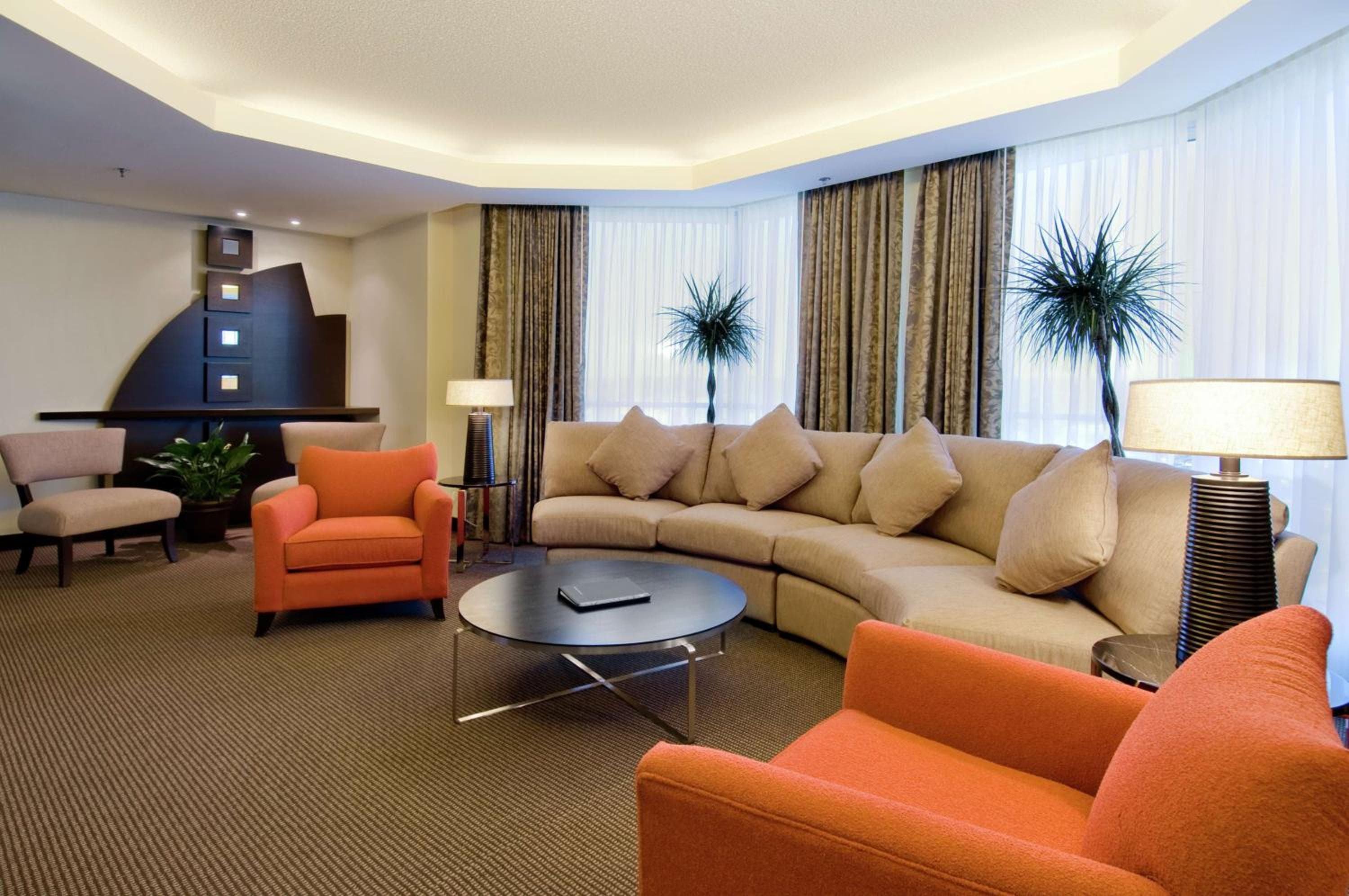 Hilton Suites Toronto-Markham Conference Centre & Spa