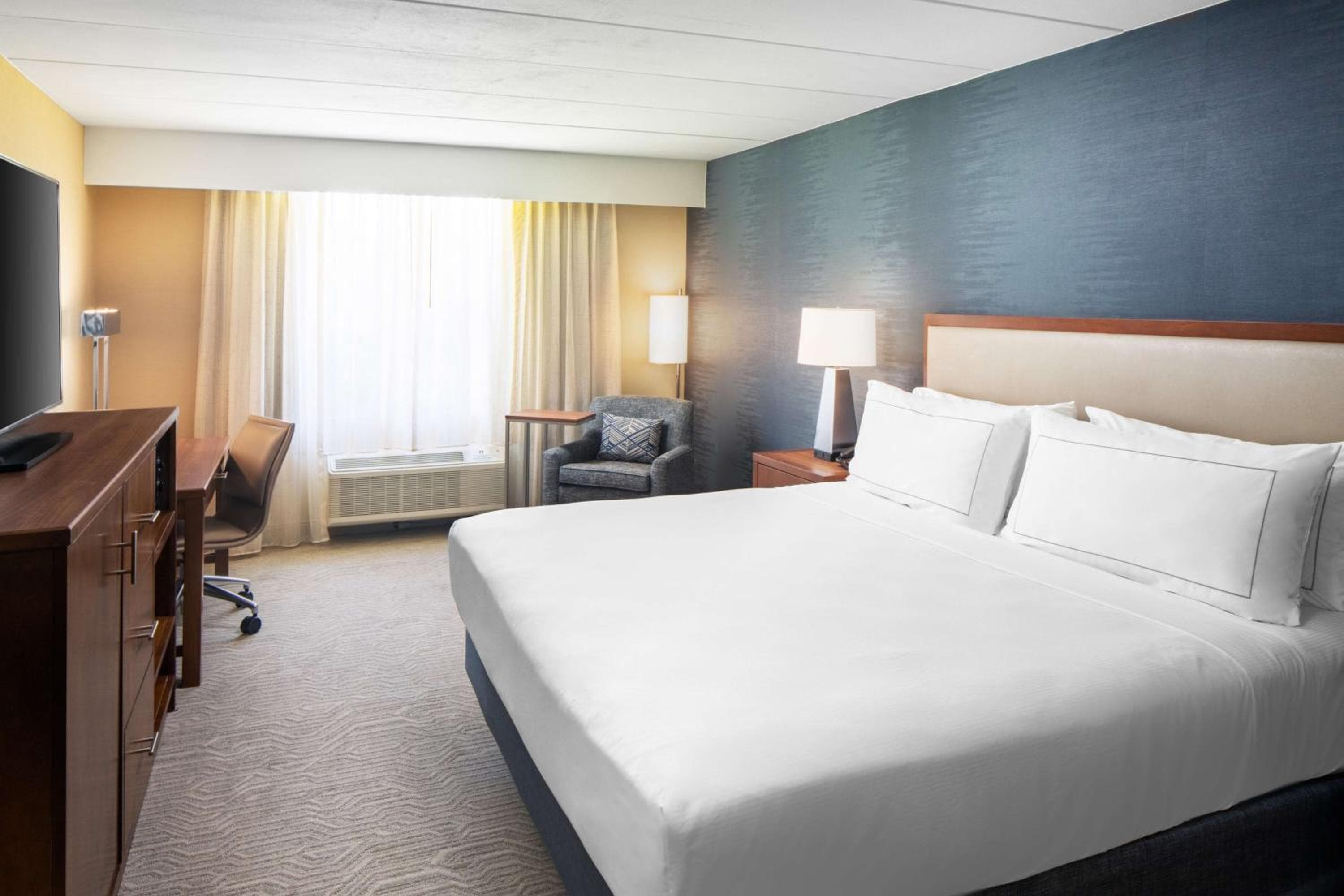 DoubleTree by Hilton Ann Arbor, MI