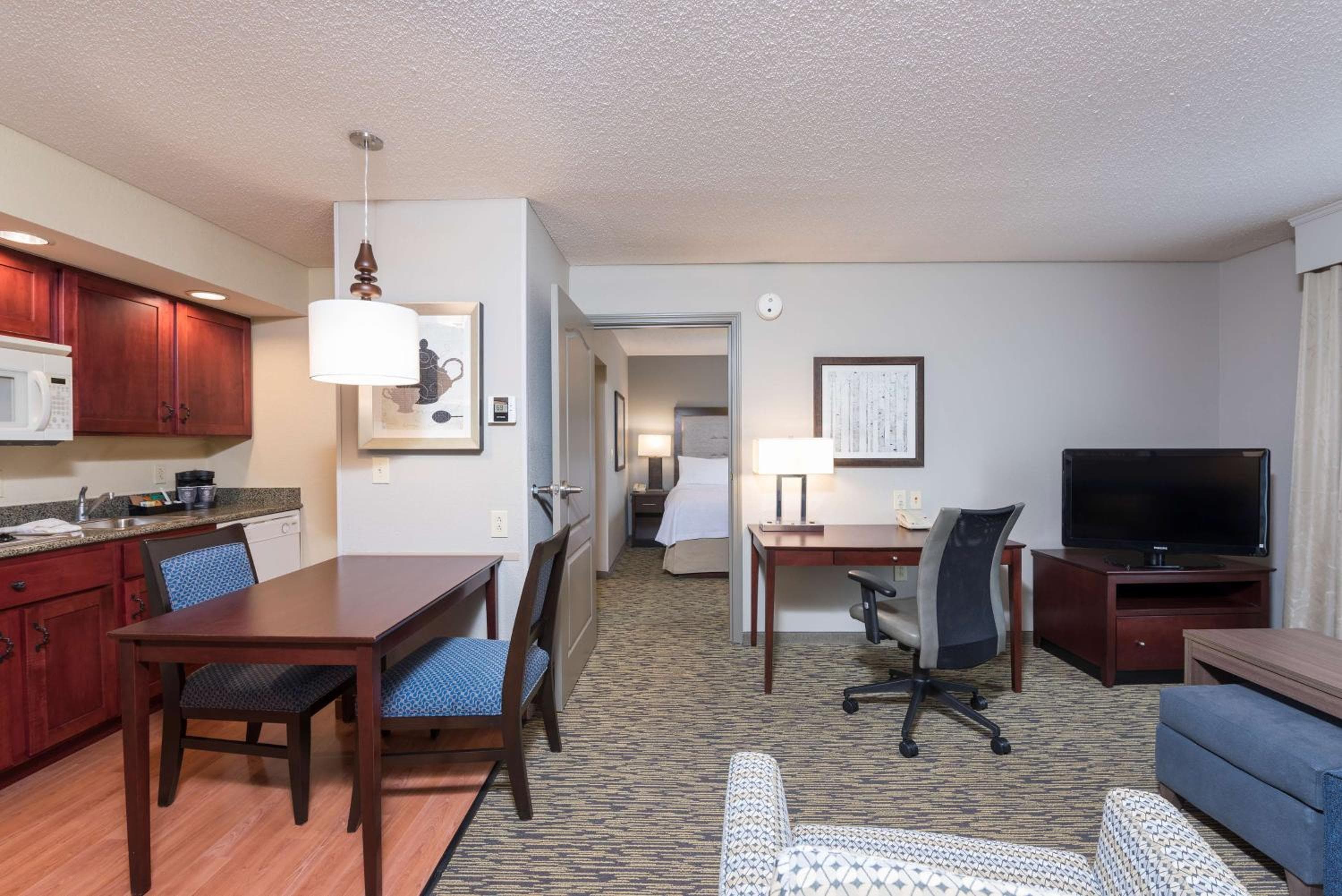 Homewood Suites by Hilton Bloomington