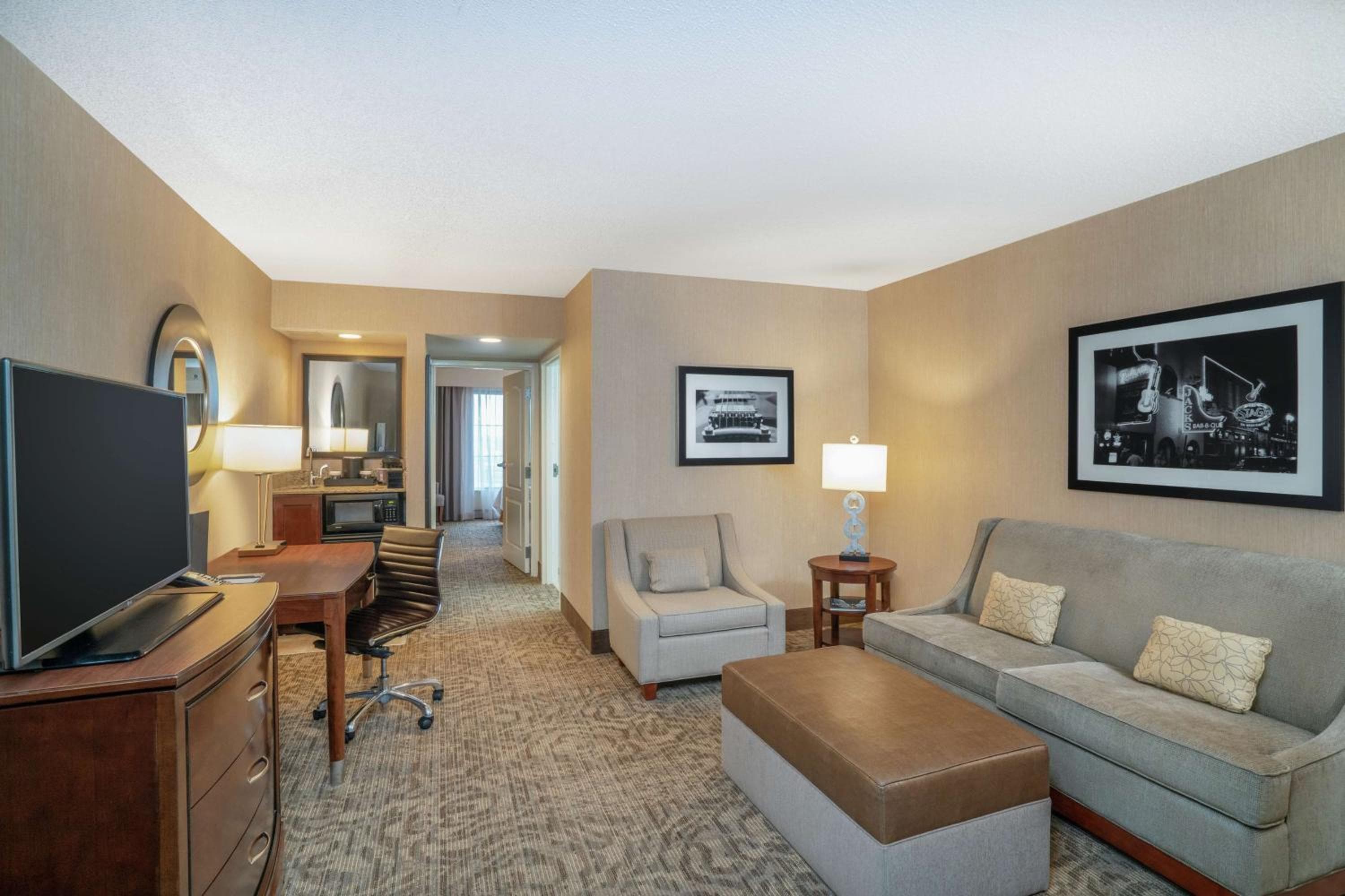 Embassy Suites Nashville - at Vanderbilt