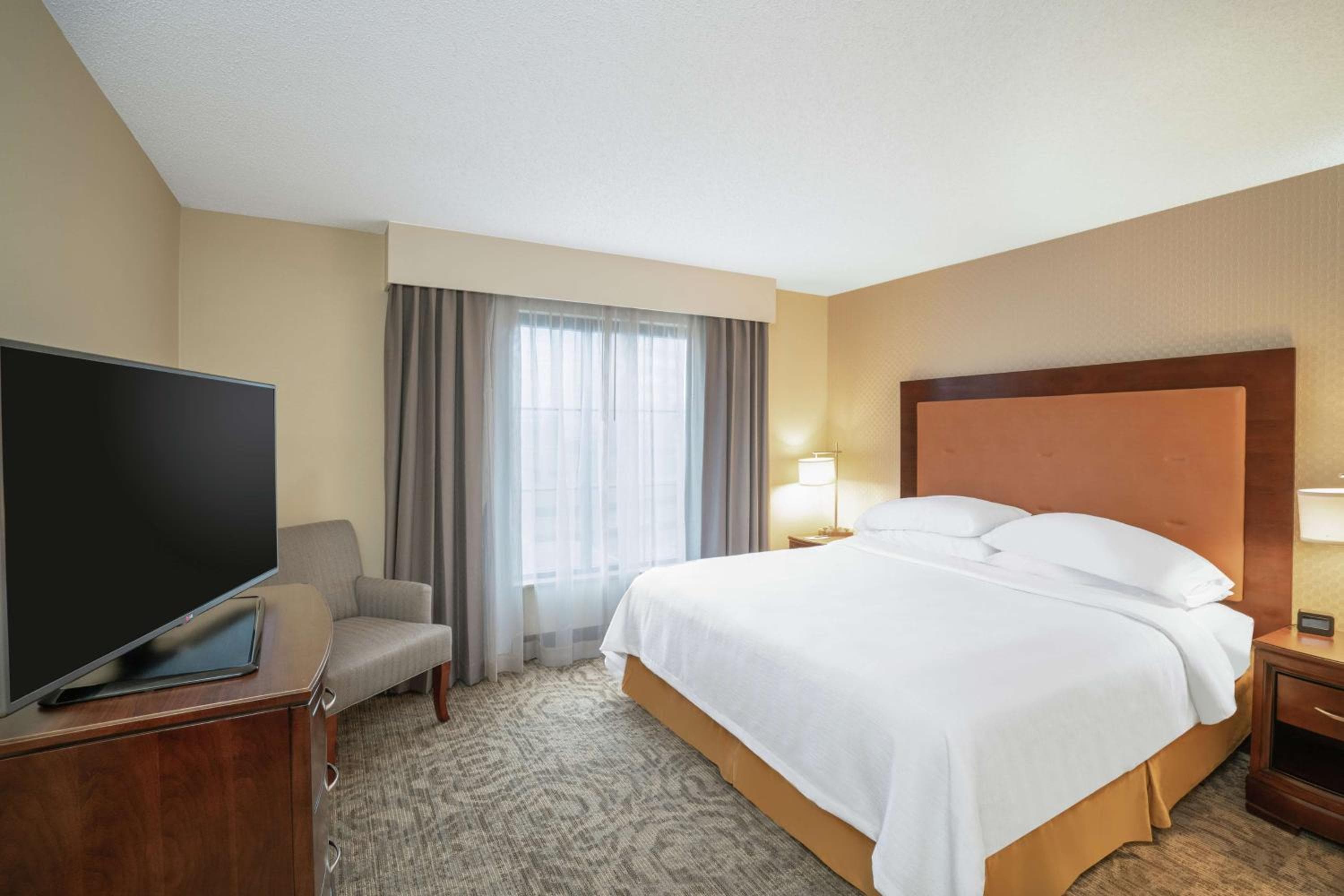 Embassy Suites Nashville - at Vanderbilt