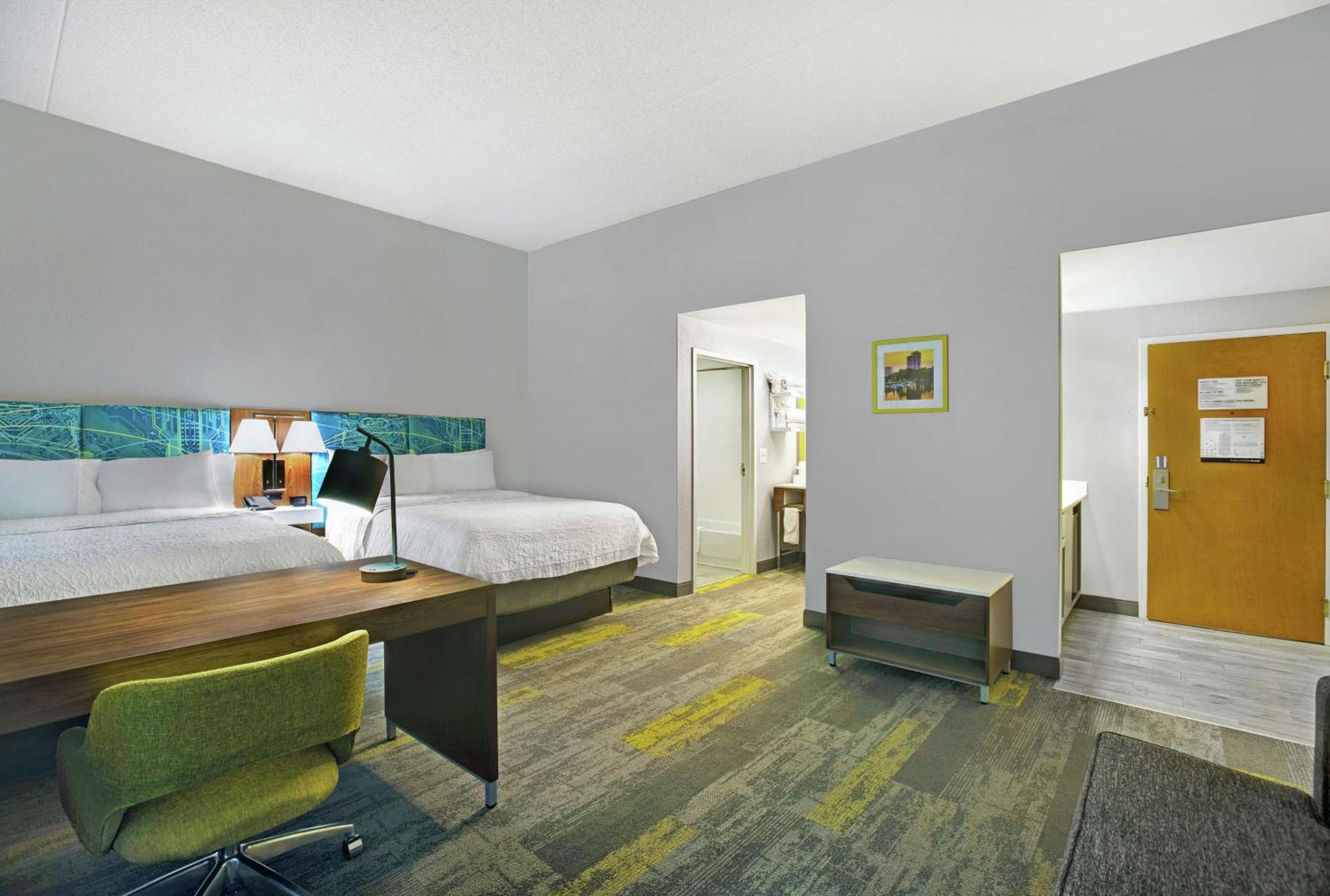 Hampton Inn & Suites Augusta West