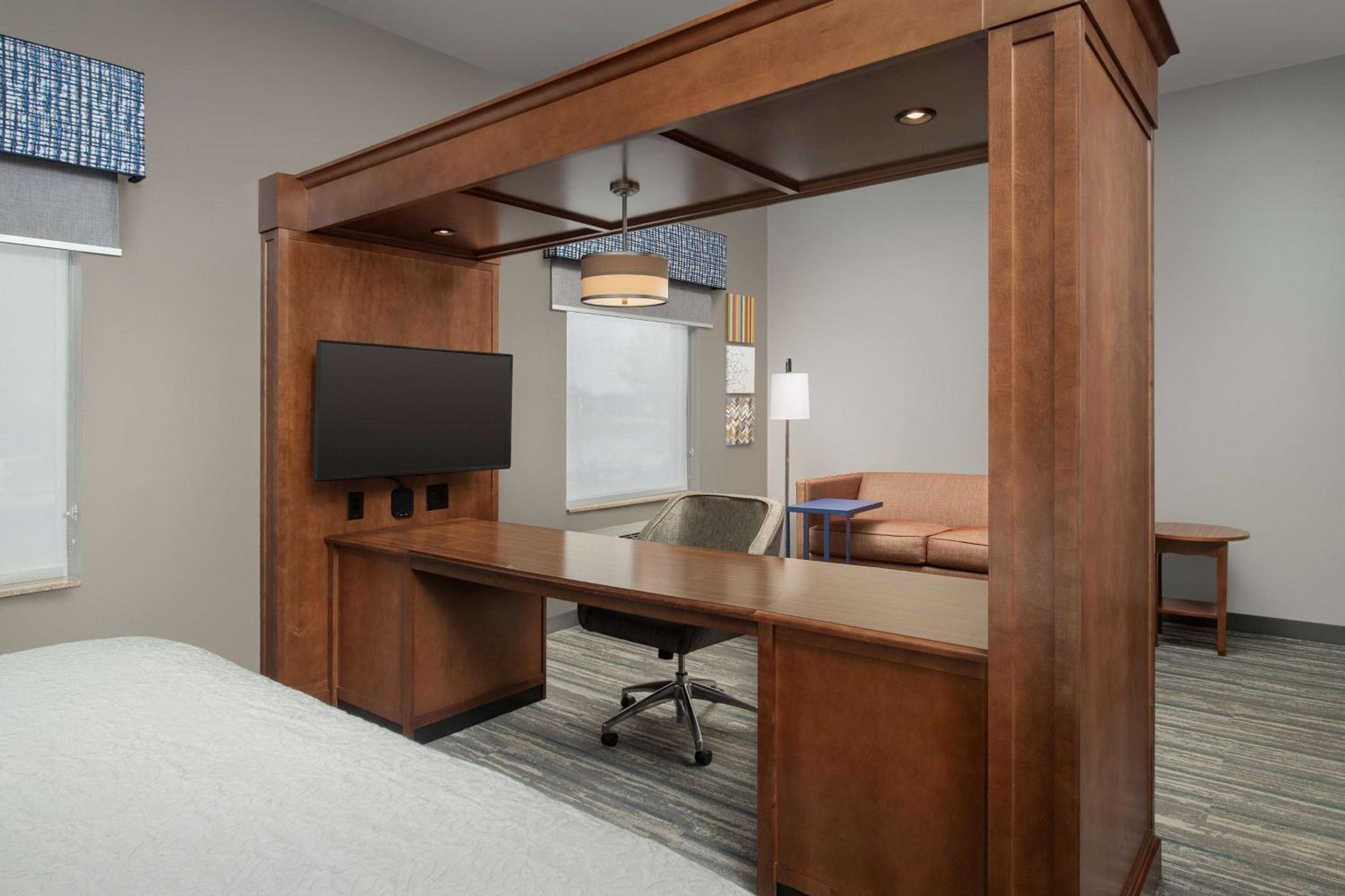 Hampton Inn & Suites Holly Springs