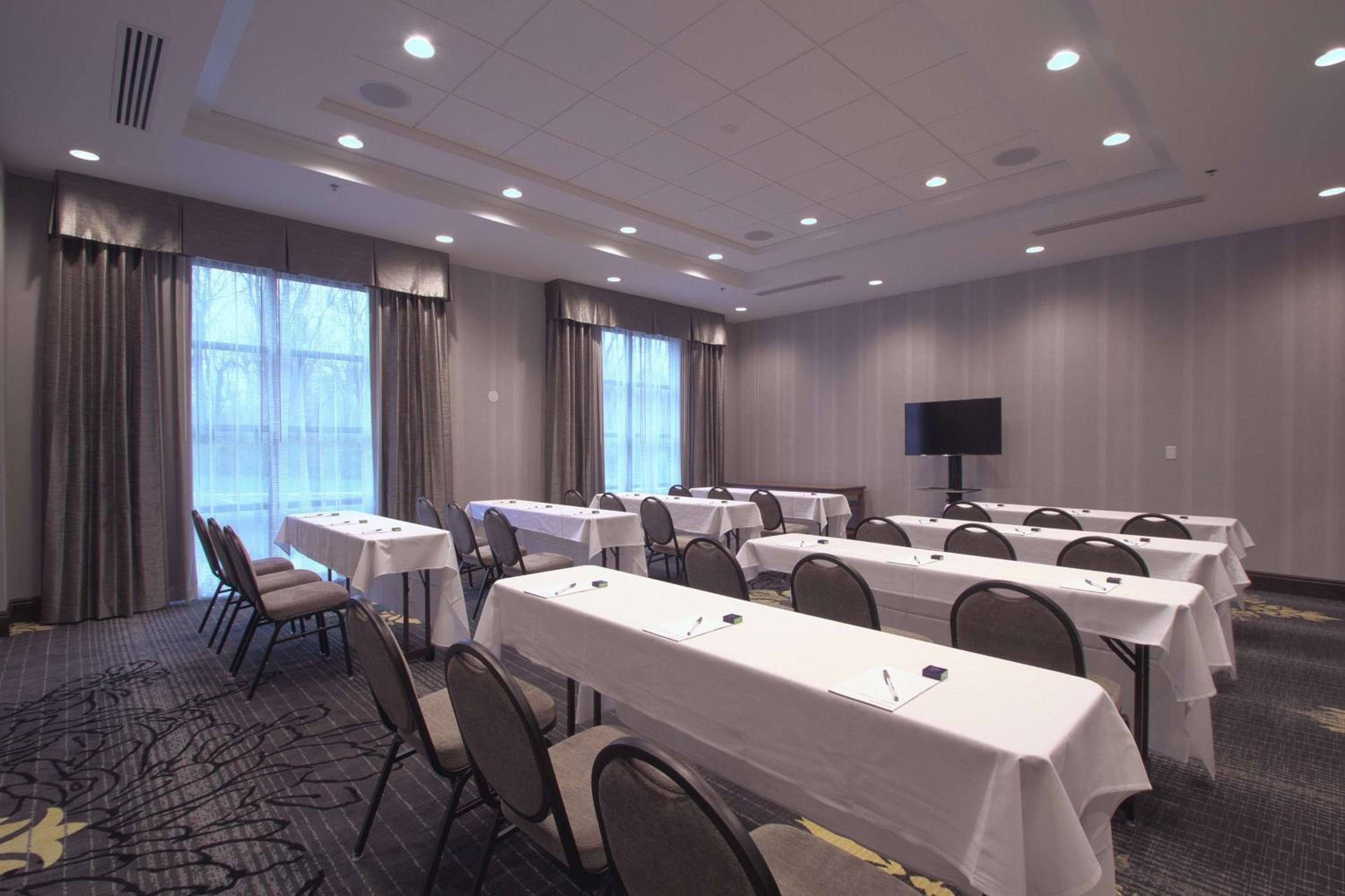 Hampton Inn & Suites Columbus/University Area
