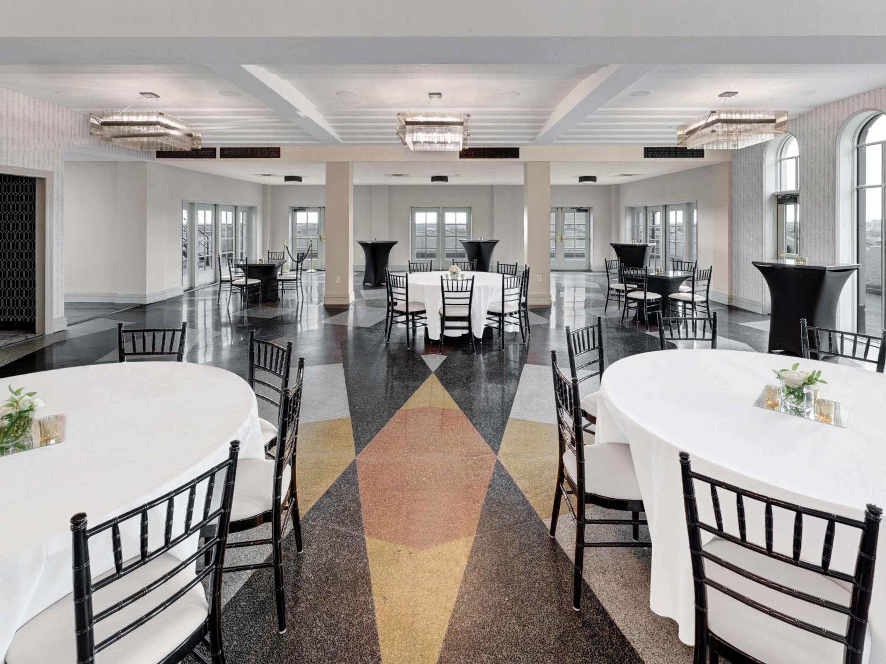 Tulsa Club Hotel Curio Collection By Hilton