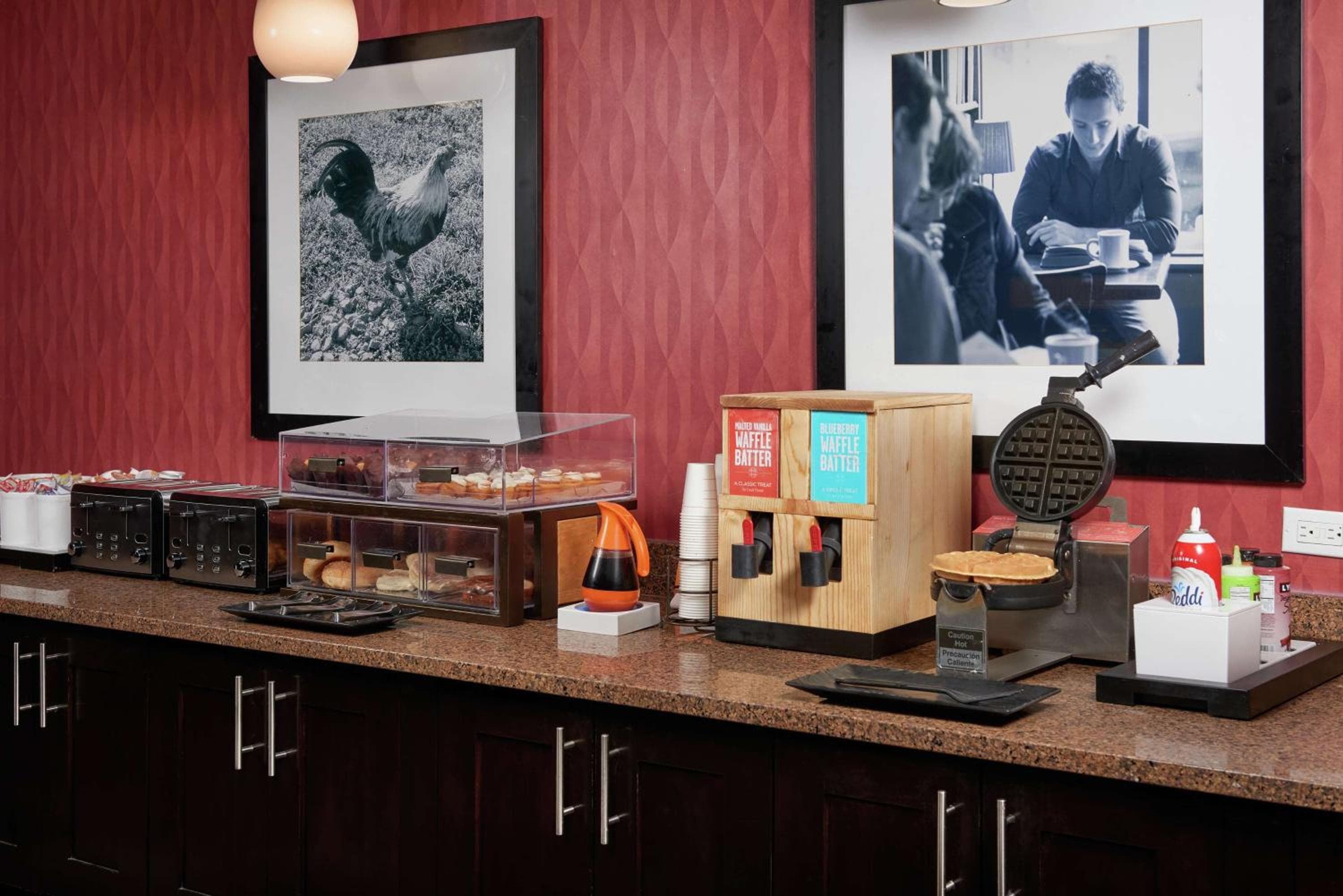 Hampton Inn Niagara Falls