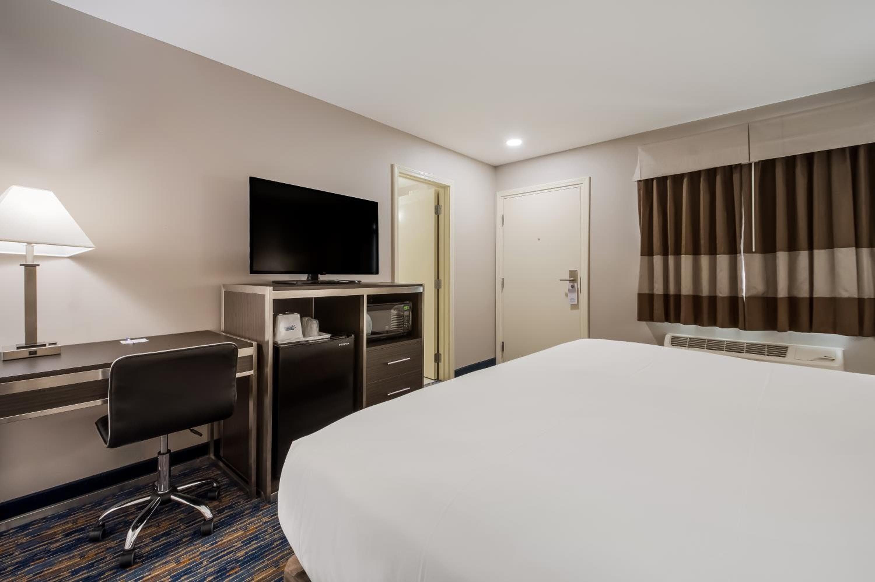 Americas Best Value Inn Farmington