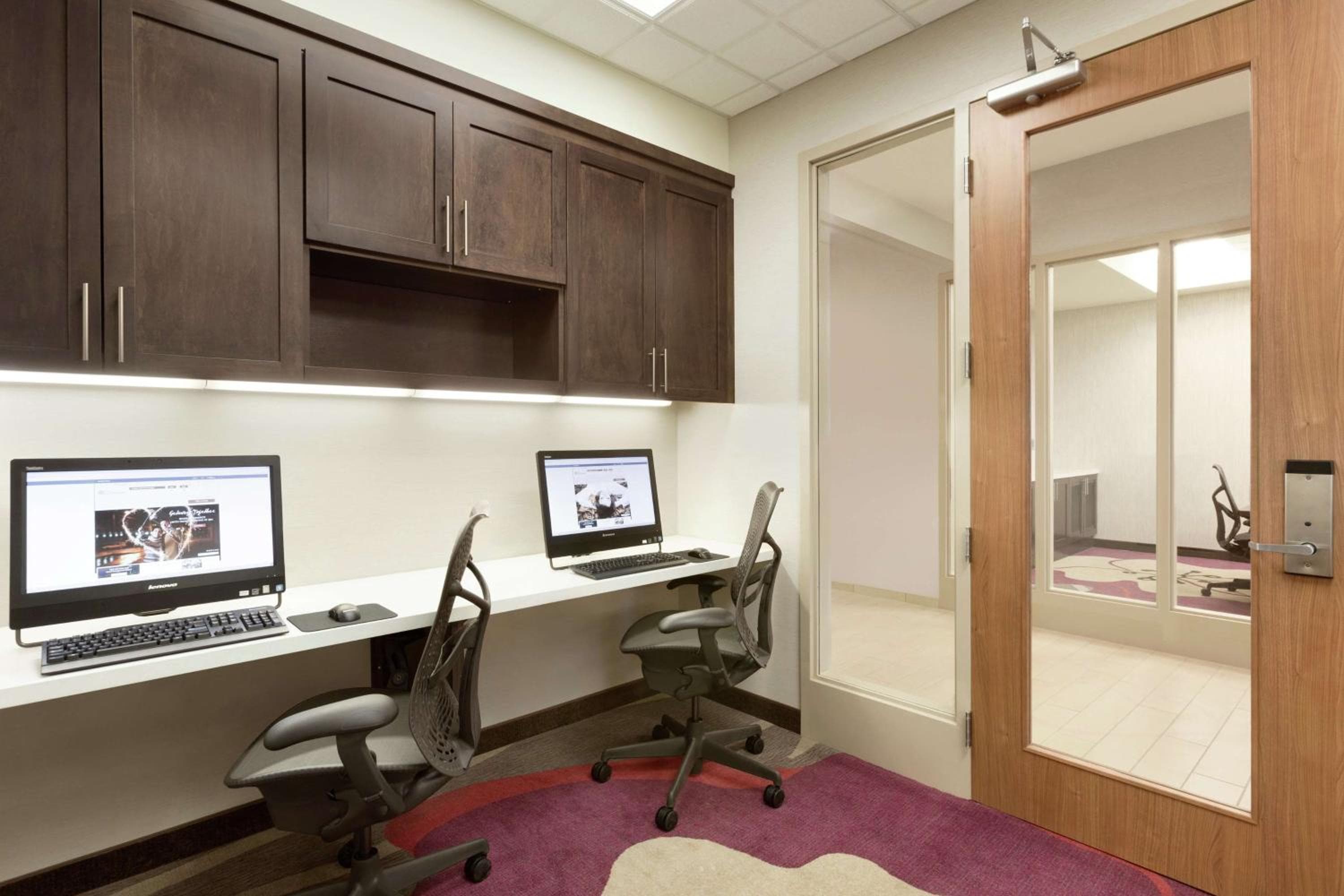 Hilton Garden Inn Pittsburgh Airport South-Robinson Mall