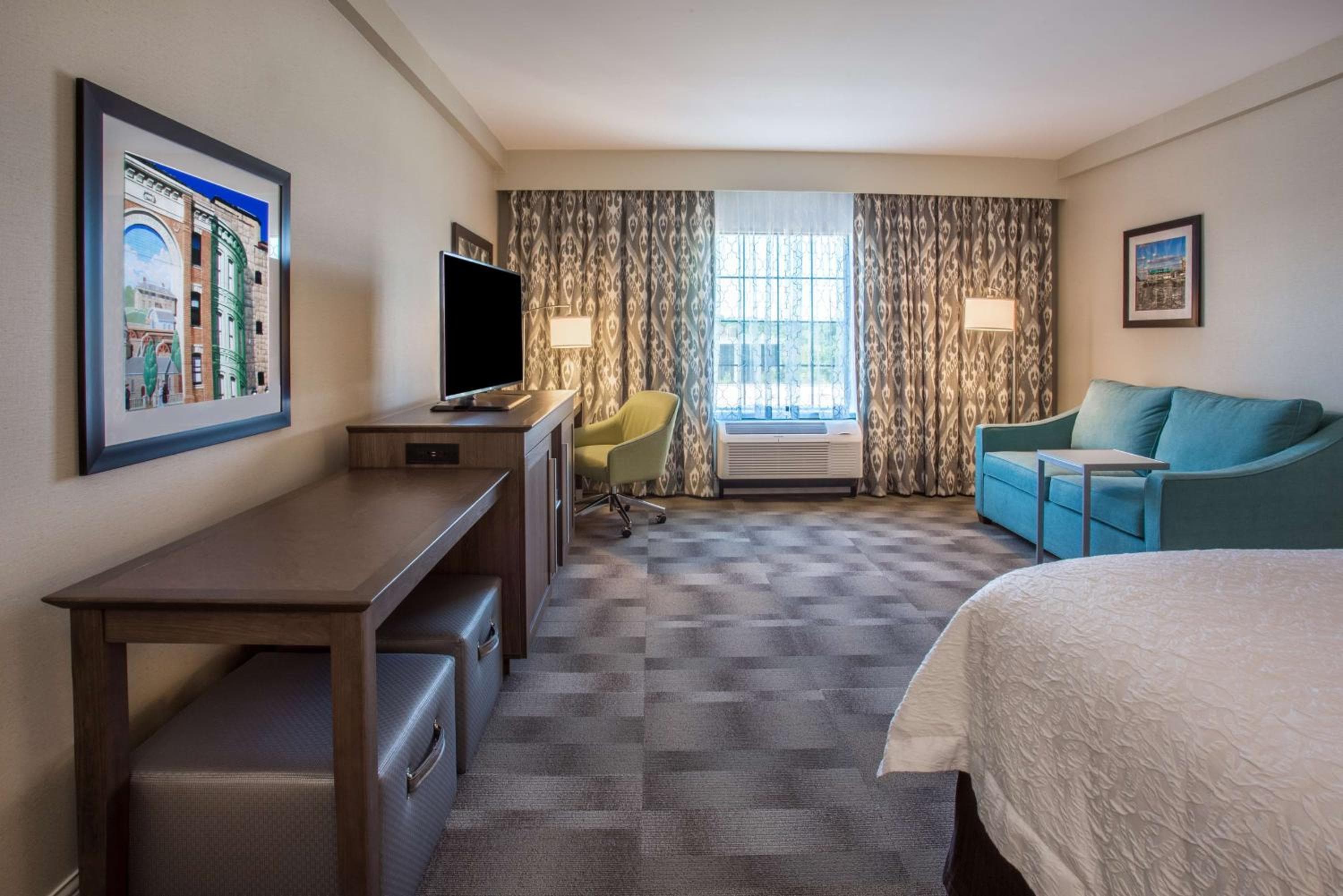Hampton Inn & Suites Yonkers - Westchester