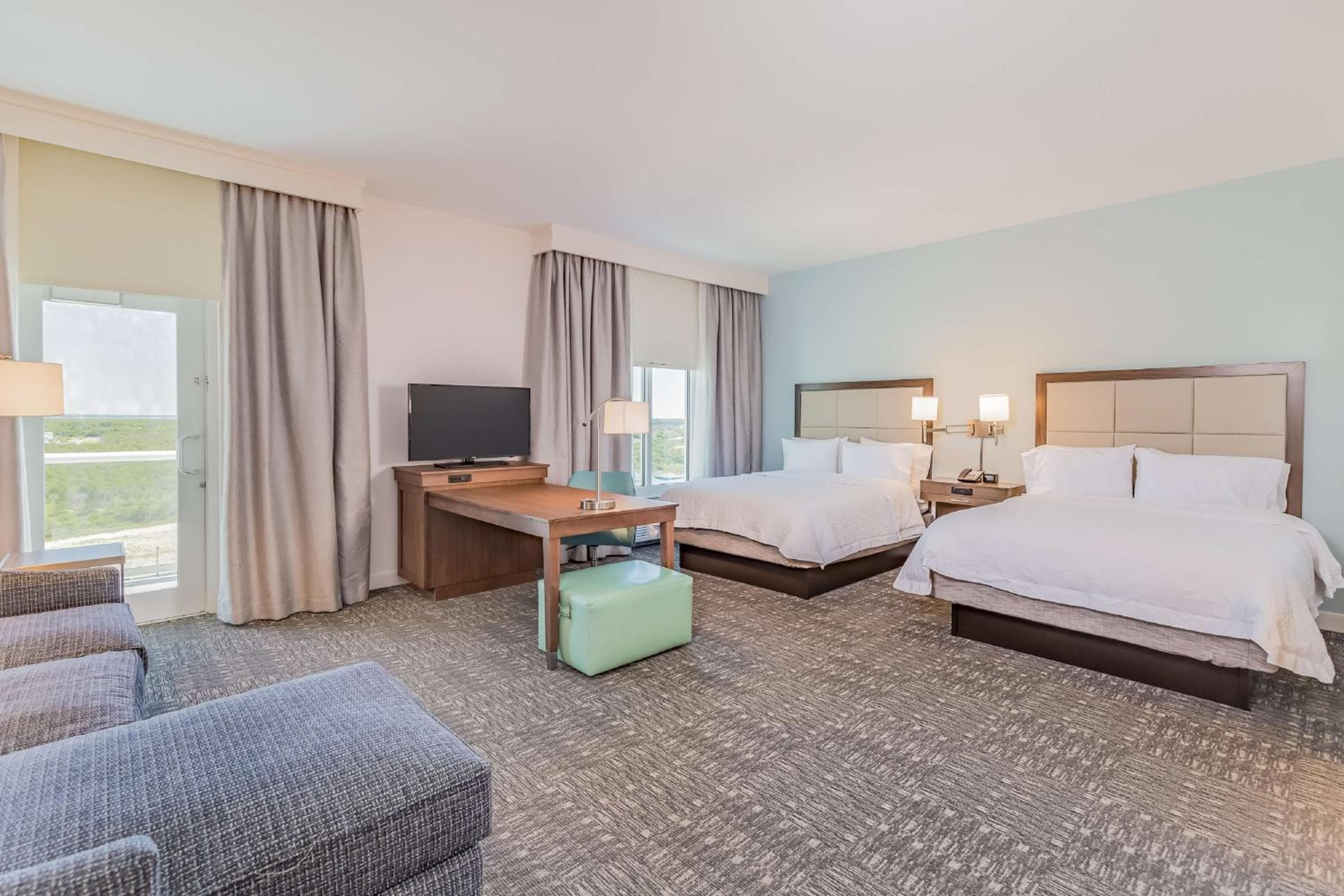 Hampton Inn & Suites Panama City Beach-Beachfront
