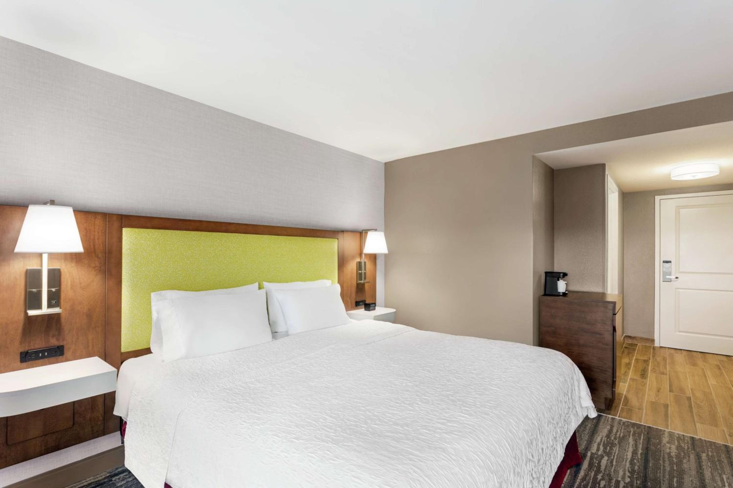 Hampton Inn Milwaukee Brookfield