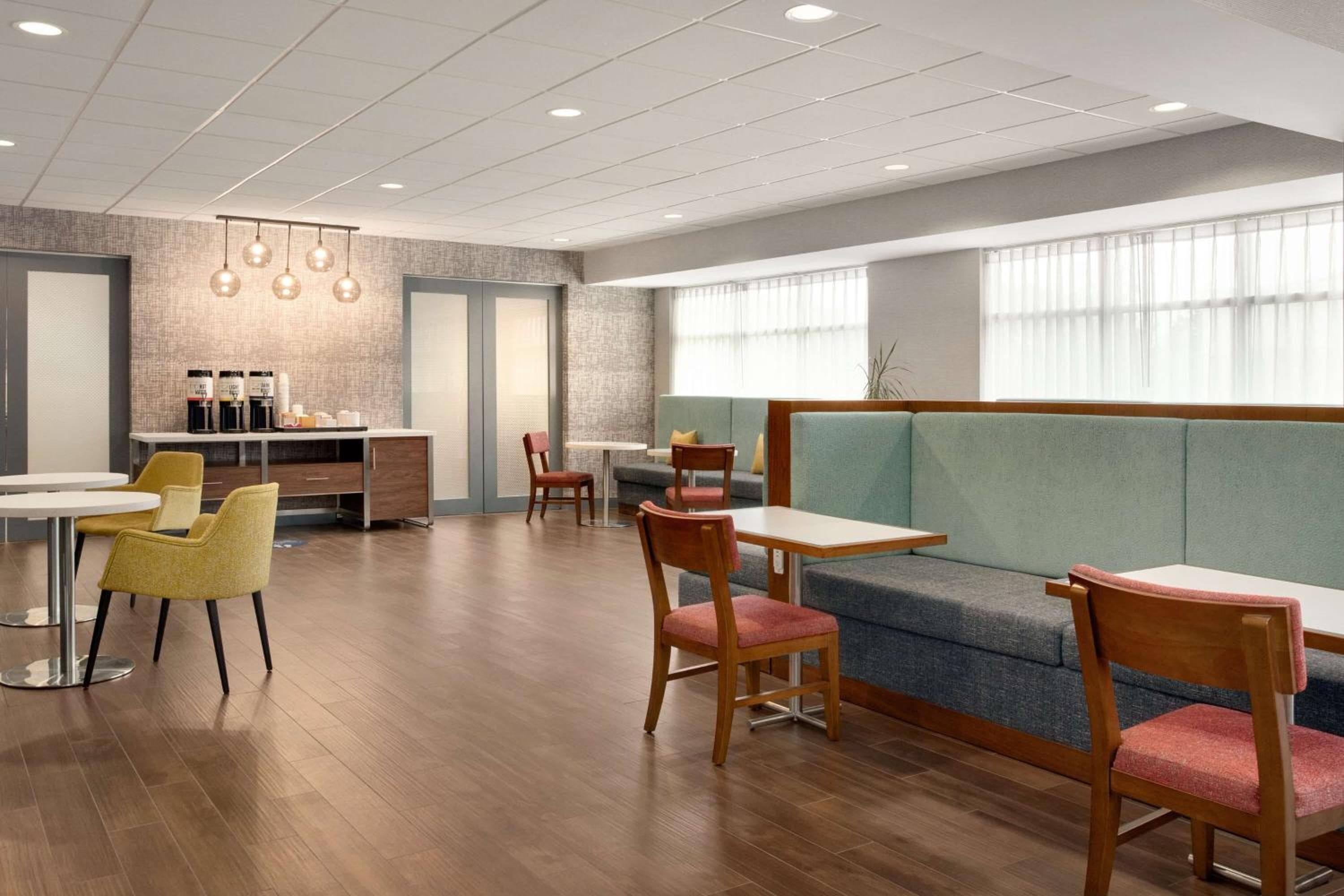 Hampton Inn St. Louis-Columbia