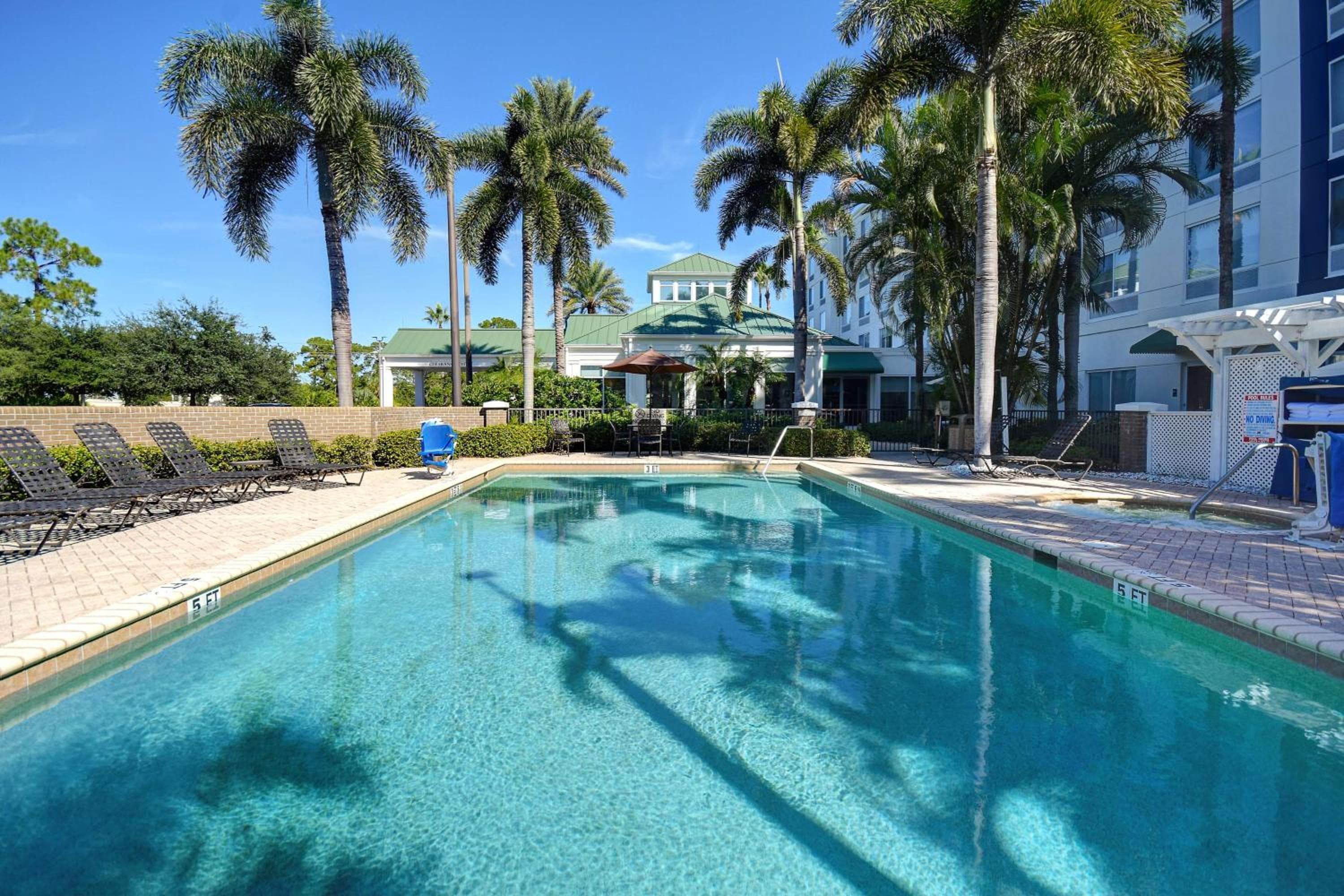 Hilton Garden Inn Fort Myers