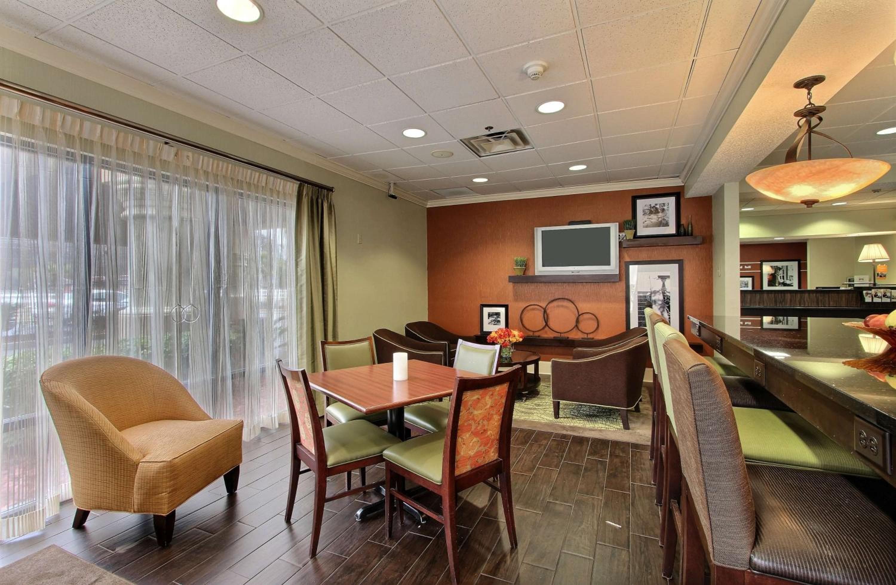 Hampton Inn Savannah-I-95/Richmond Hill