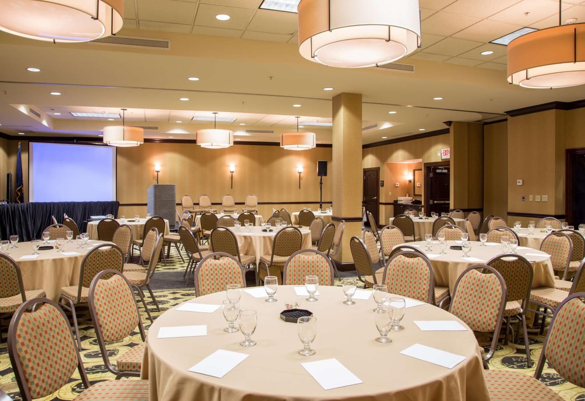 Hampton Inn & Suites Albany-Downtown