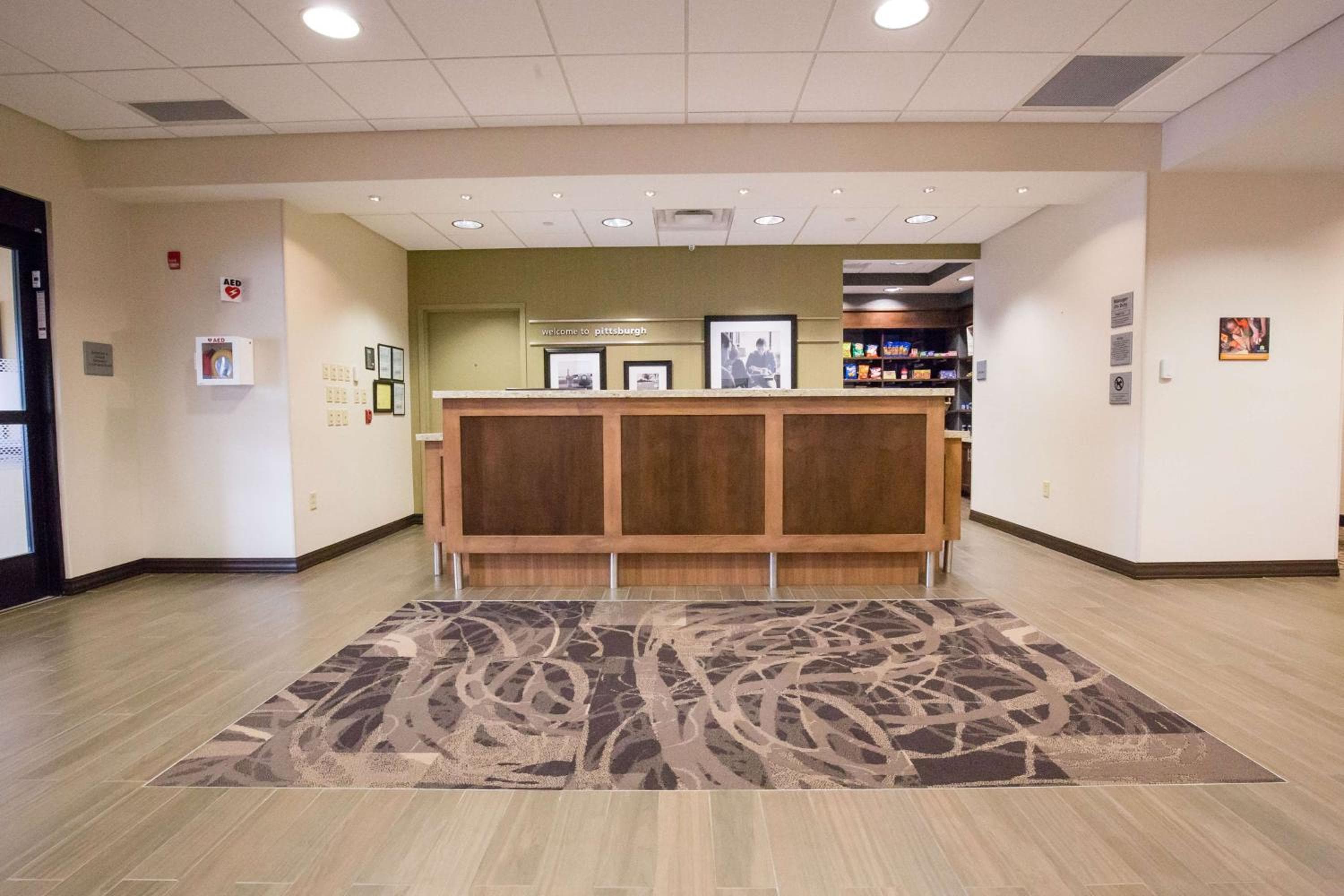 Hampton Inn & Suites - Pittsburgh/Harmarville, PA