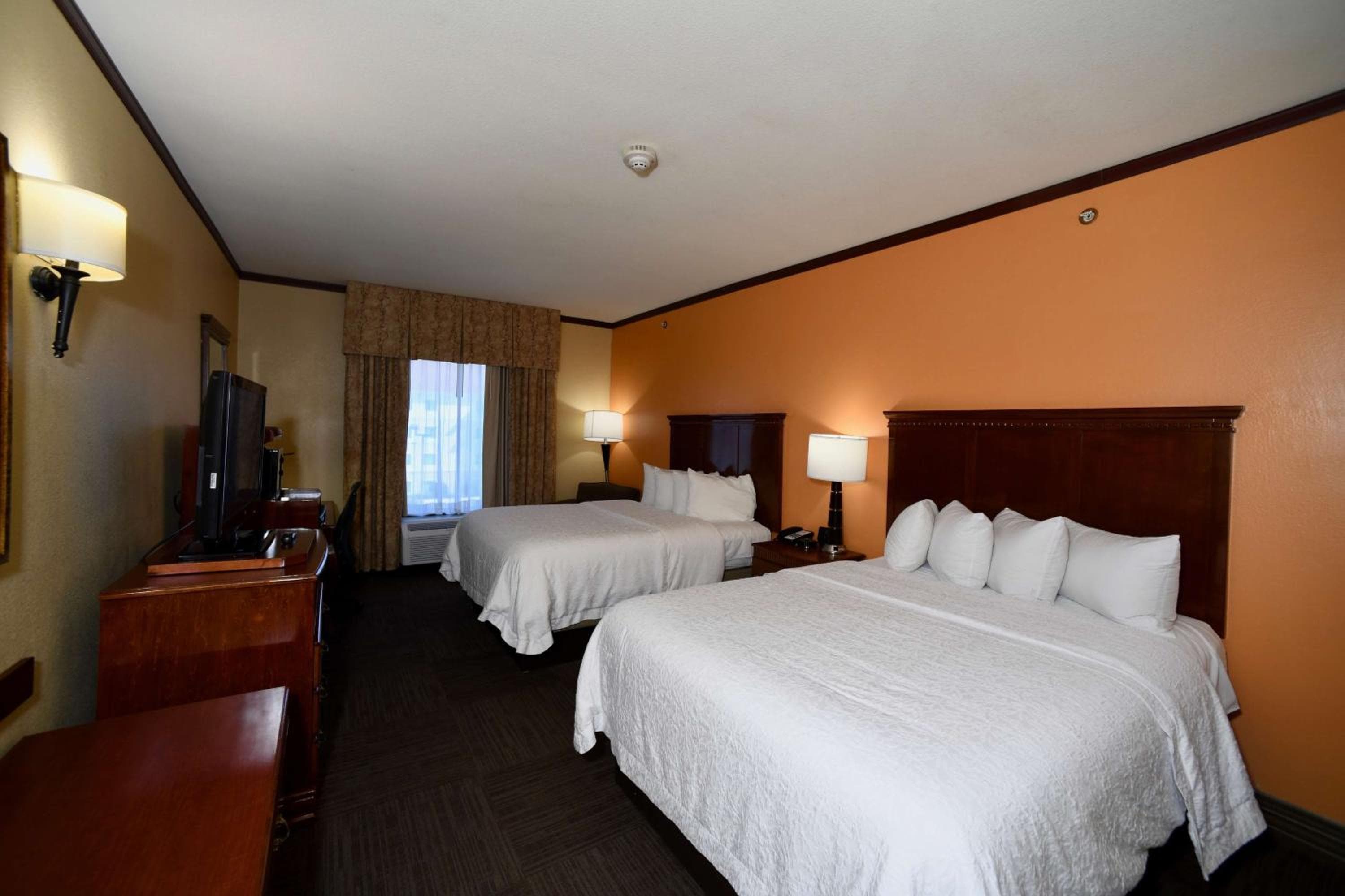 Hampton Inn Seguin