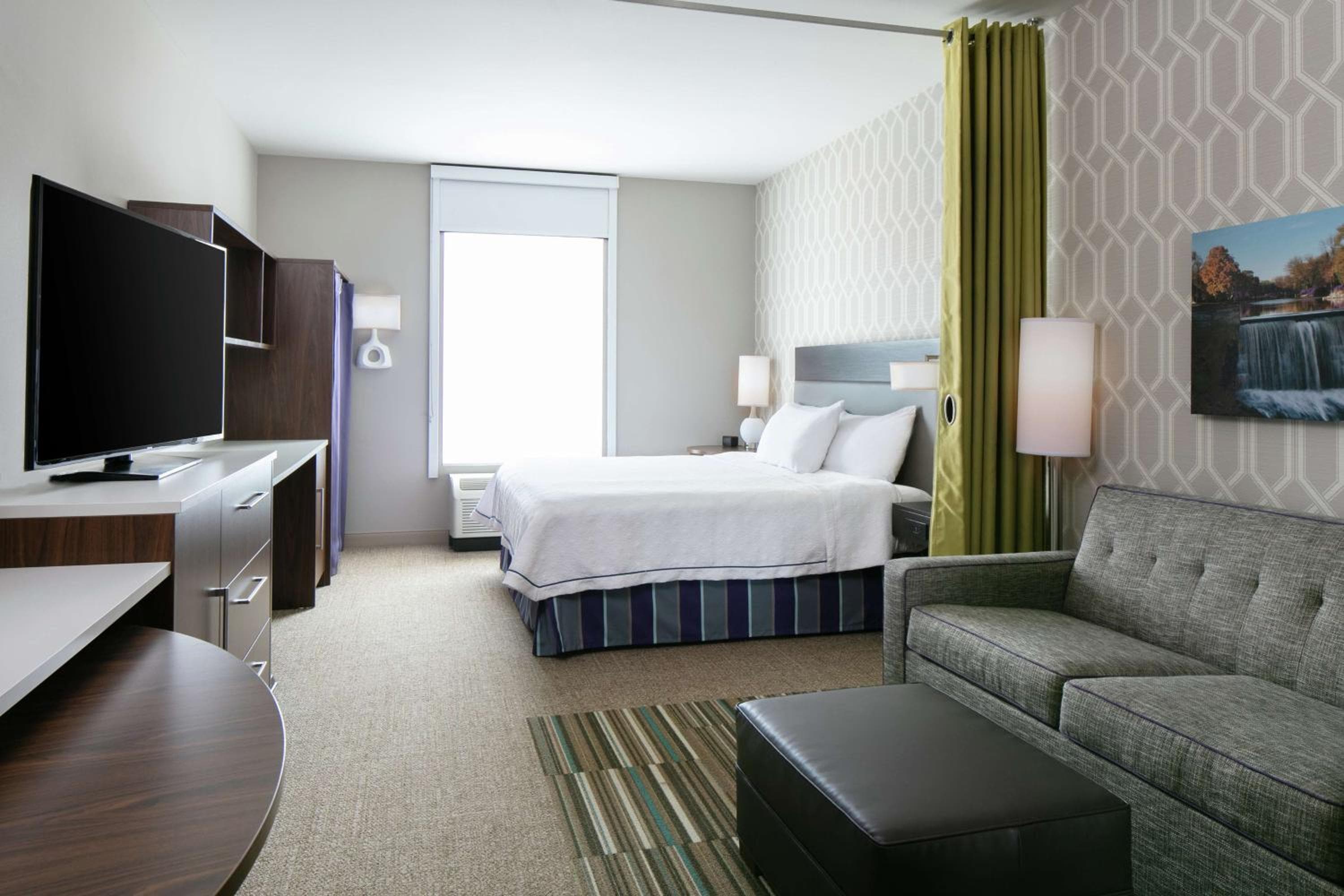 Home2 Suites By Hilton Menomonee Falls Milwaukee